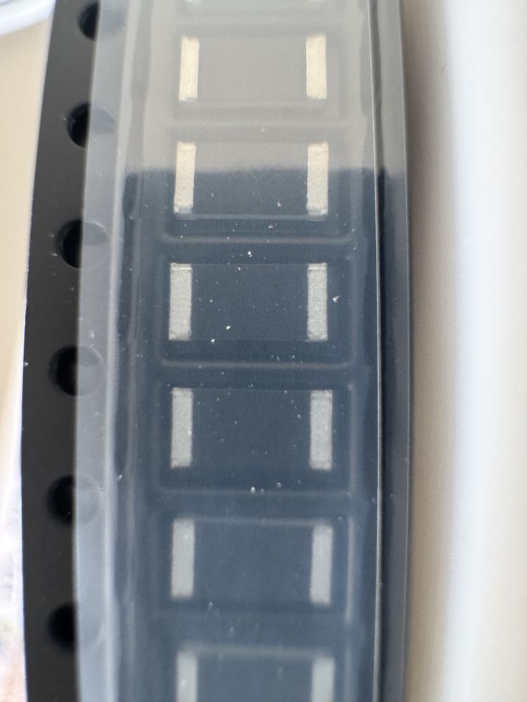 Featured electronic component inventory photo 11