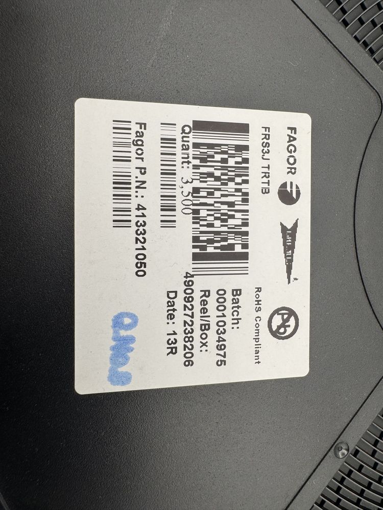 Featured electronic component inventory photo 19