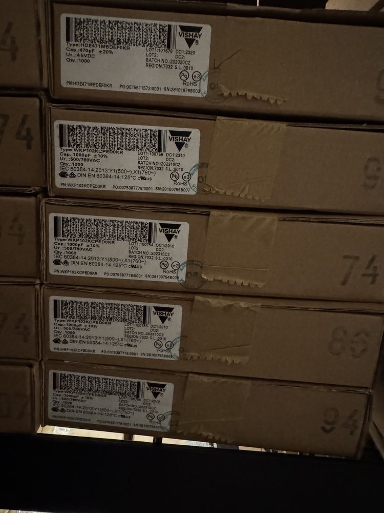 Featured electronic component inventory photo 9