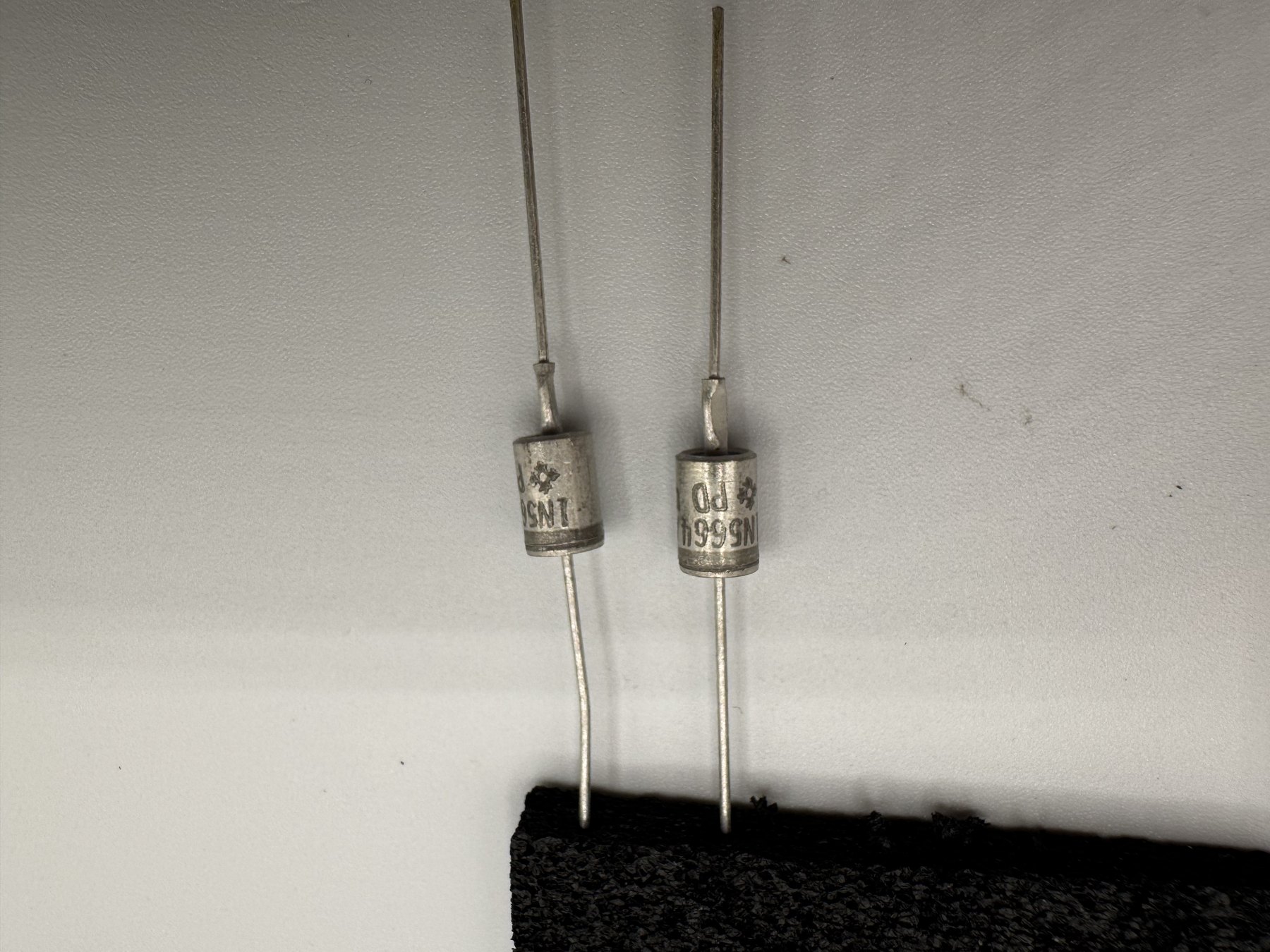 1N5664A GI product photo 4
