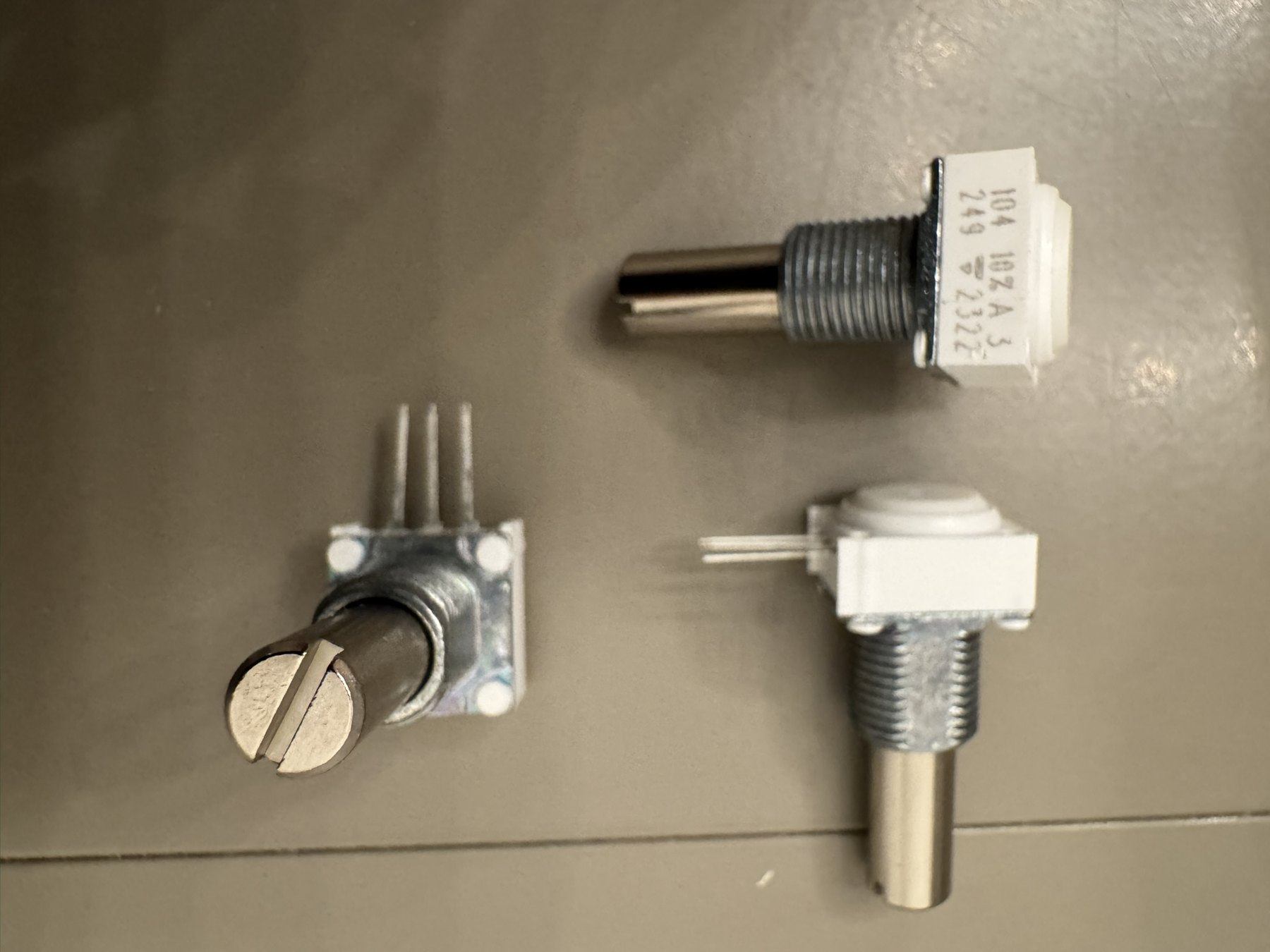 249FGJS0XB25104KA product photo 5