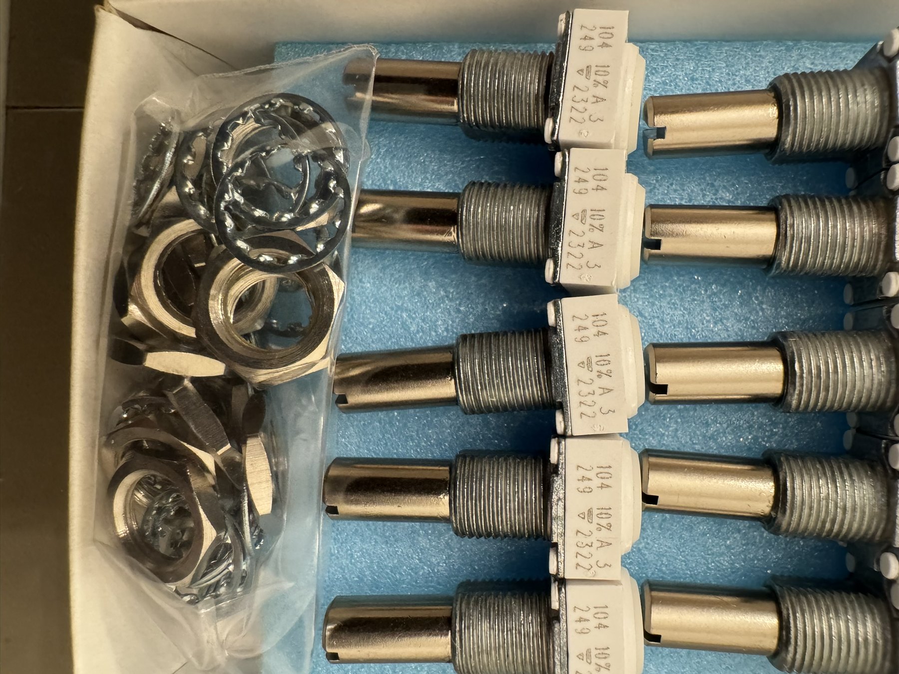 249FGJS0XB25104KA product photo 6