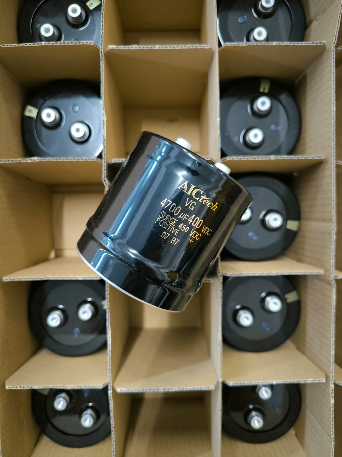 4700UF-400 VG2G472NF093WCM6 product photo 8