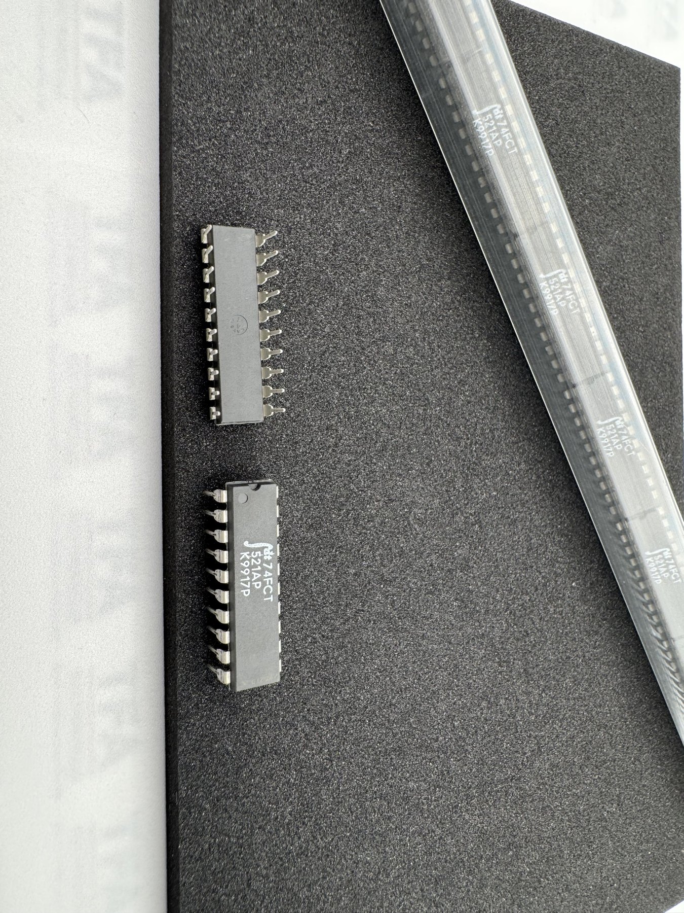 74FCT521AP product photo 3