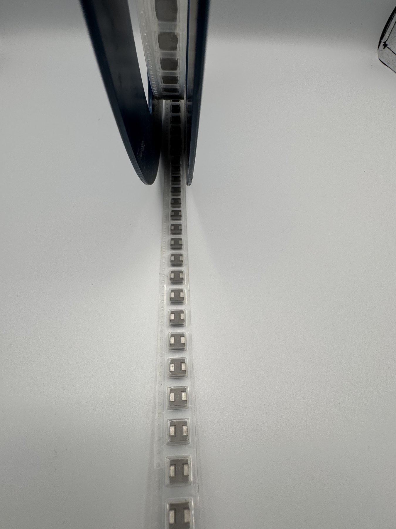 AMPI0630EL6R8MT product photo 8