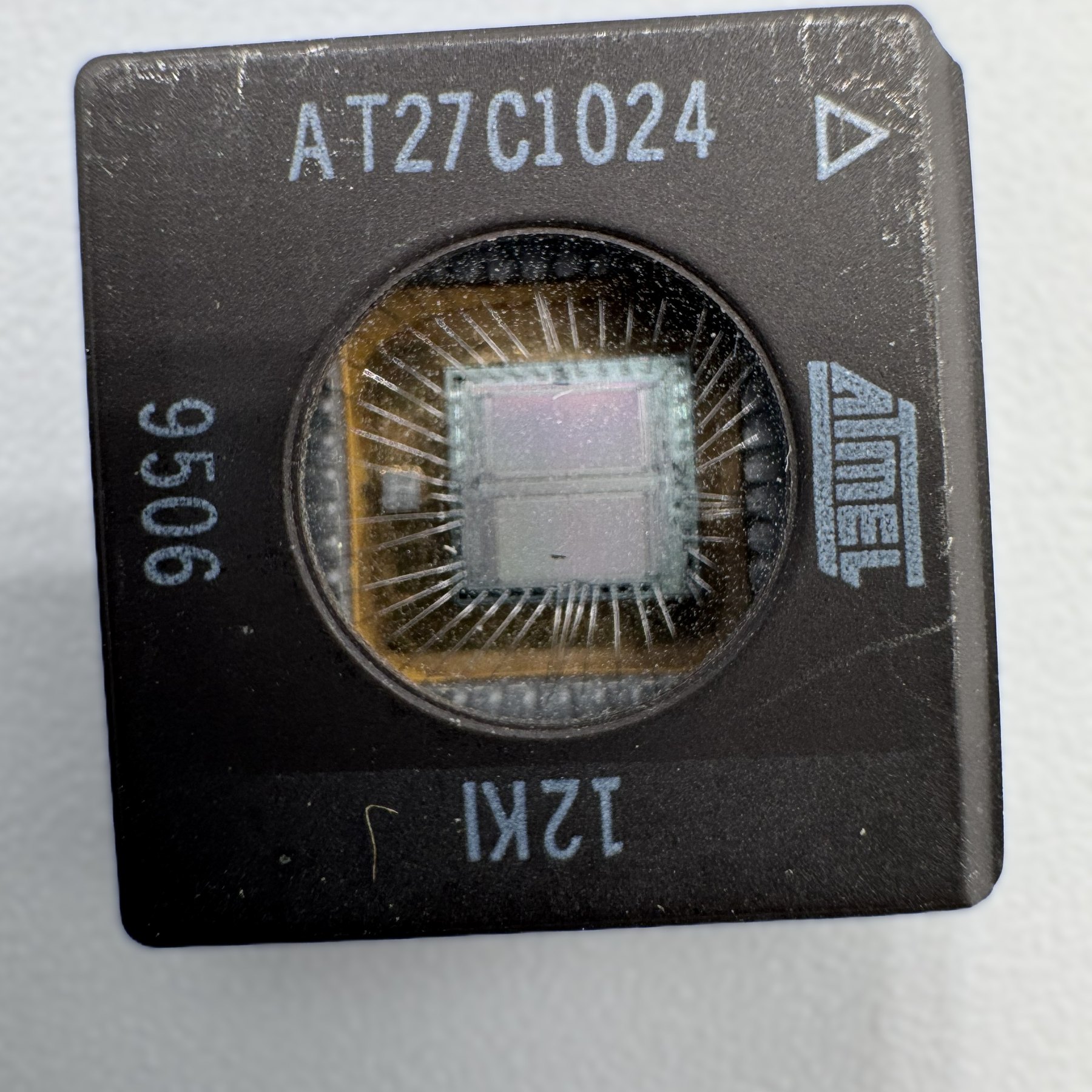AT27C1024-12KI product photo 1