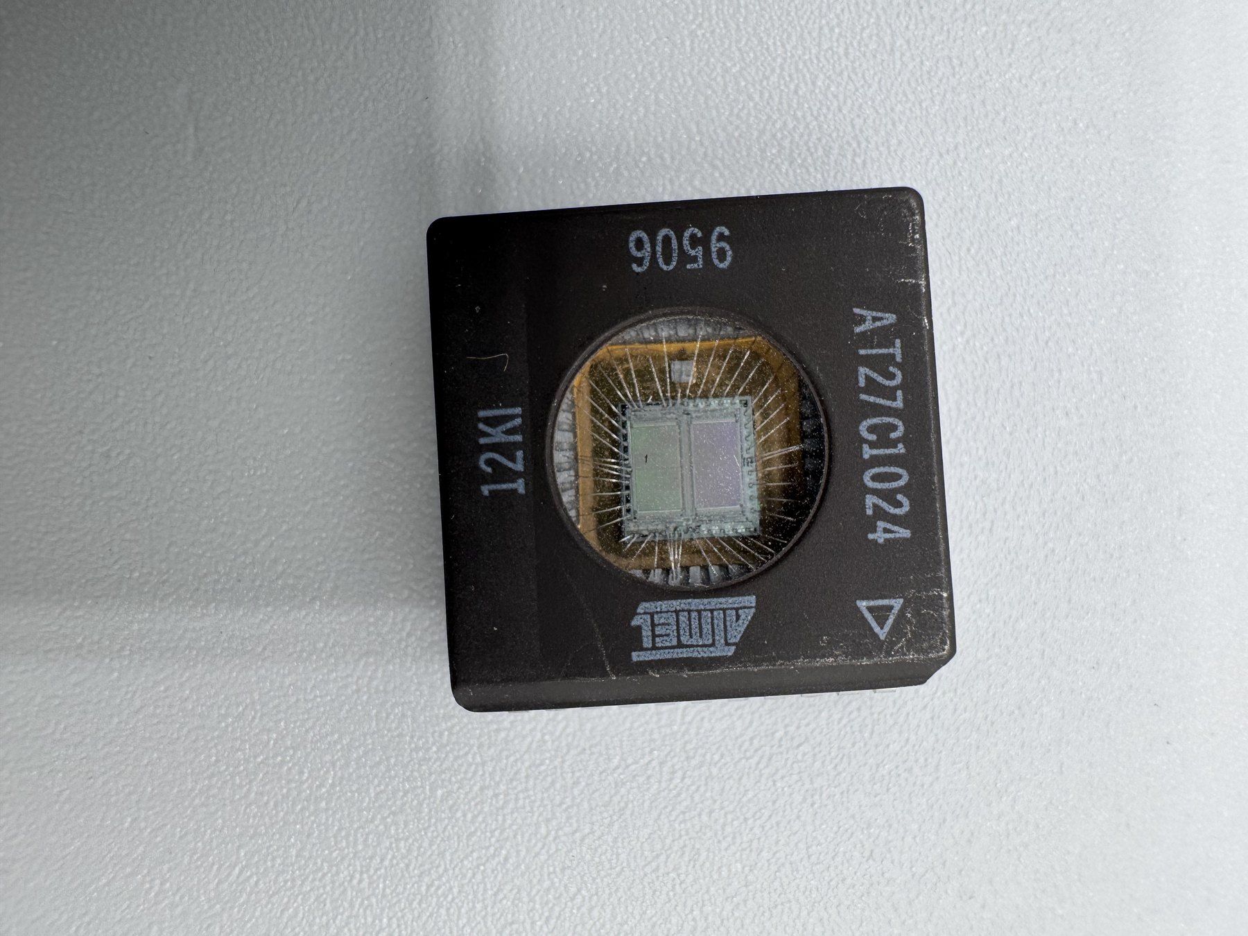AT27C1024-12KI product photo 7