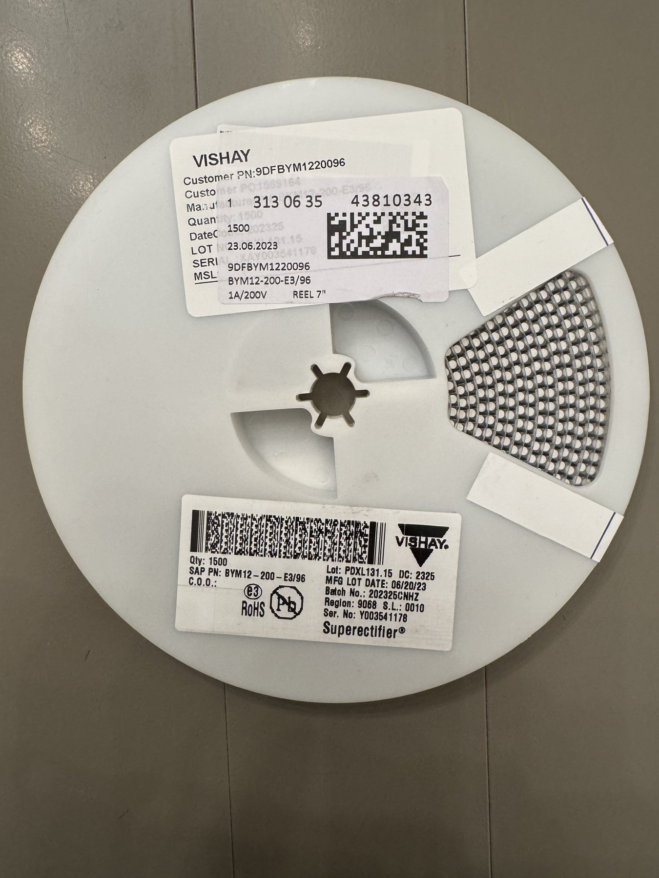 BYM12-200-E3/96 product photo 1