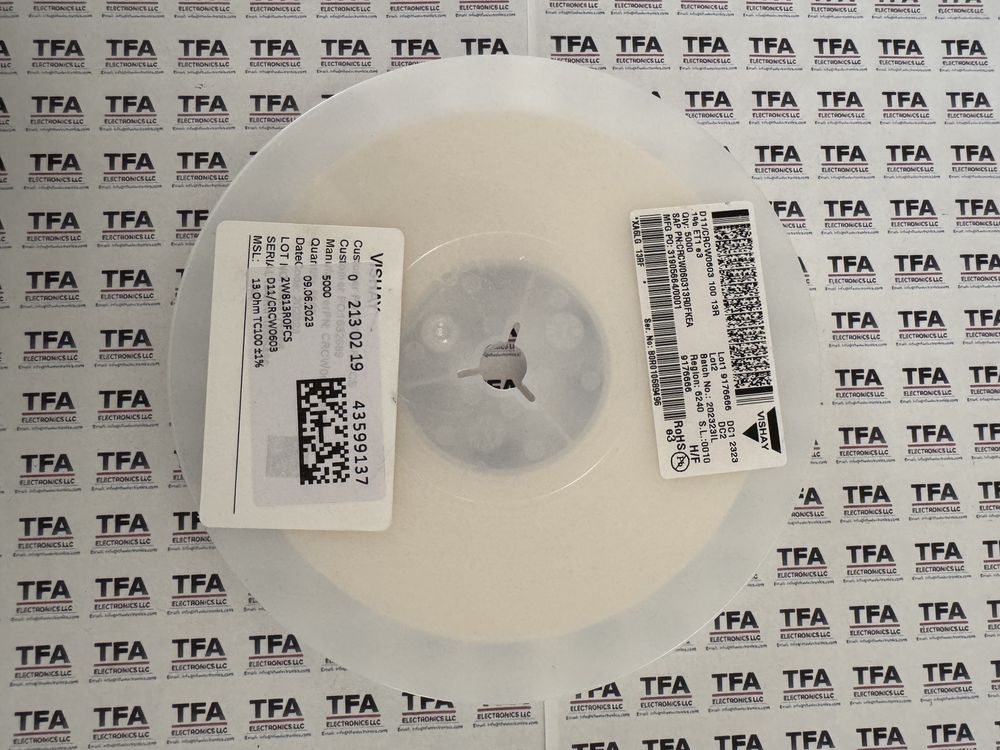 CRCW060313R0FKEA product photo 1