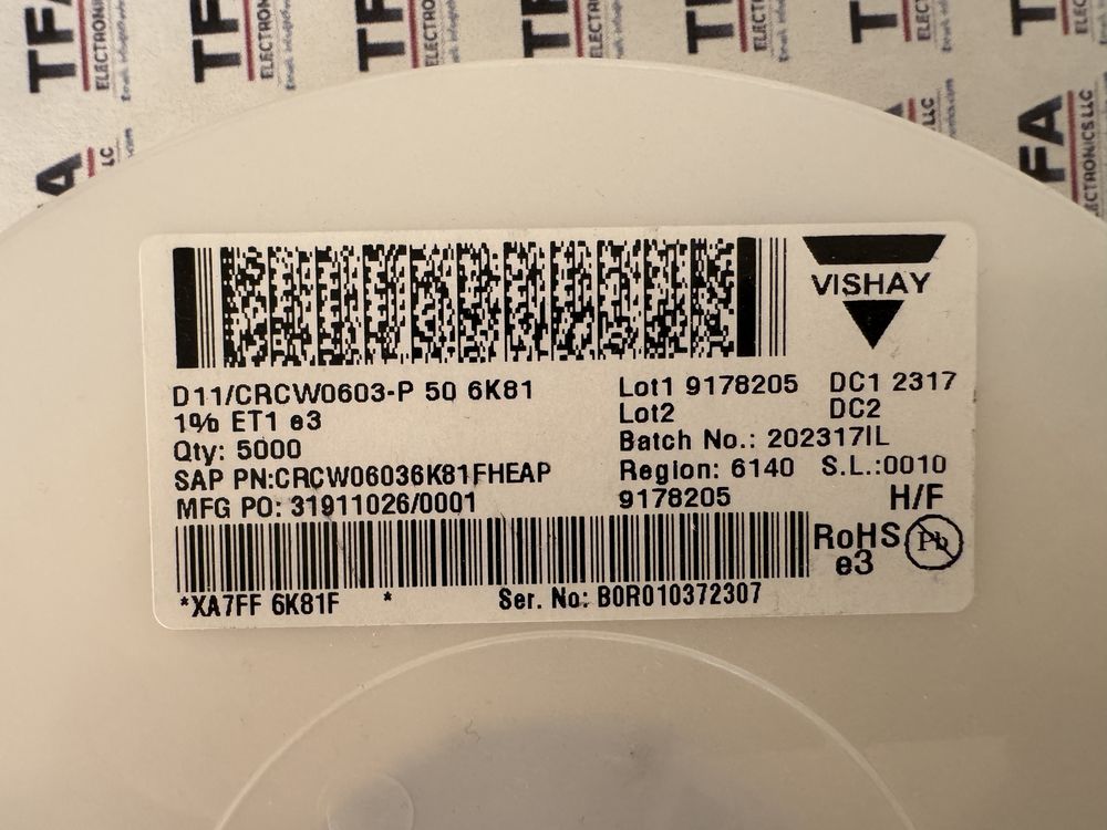 CRCW06036K81FHEAP product photo 2