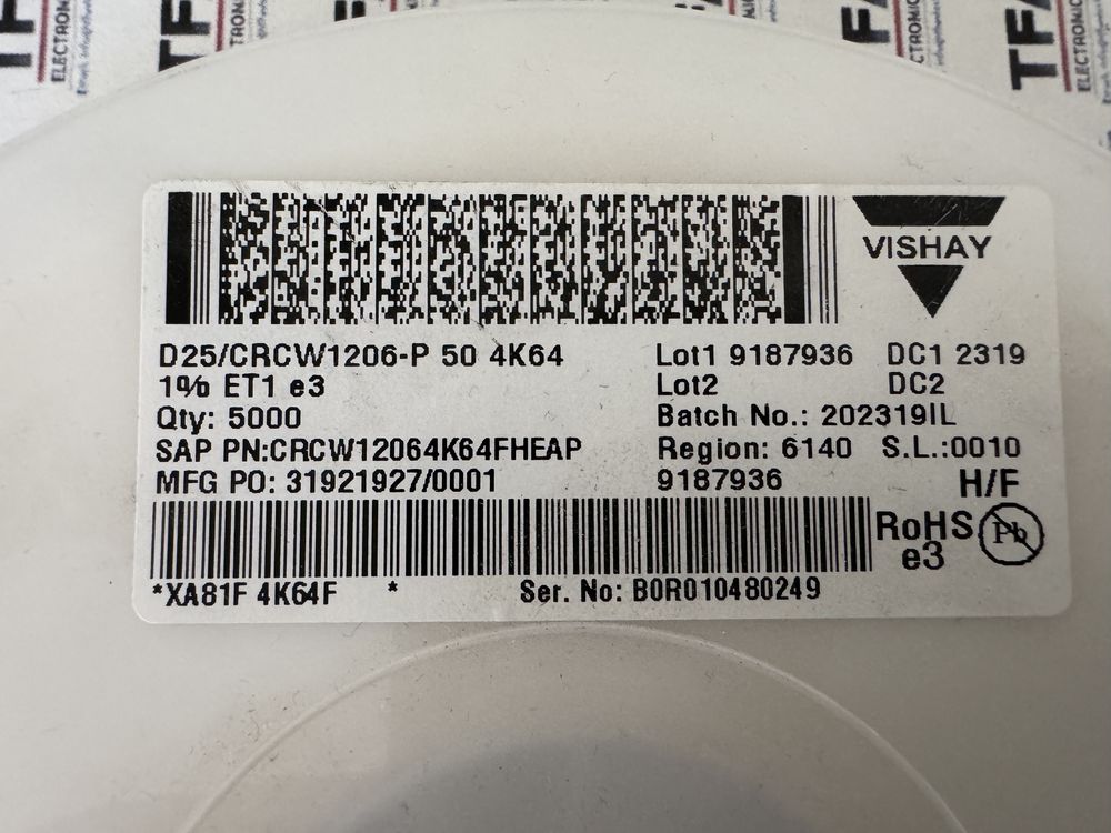 CRCW12064K64FHEAP product photo 2