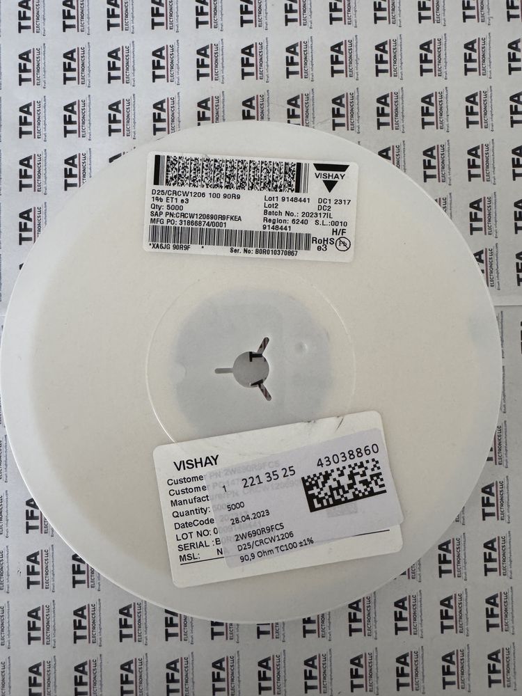 CRCW120690R9FKEA product photo 1