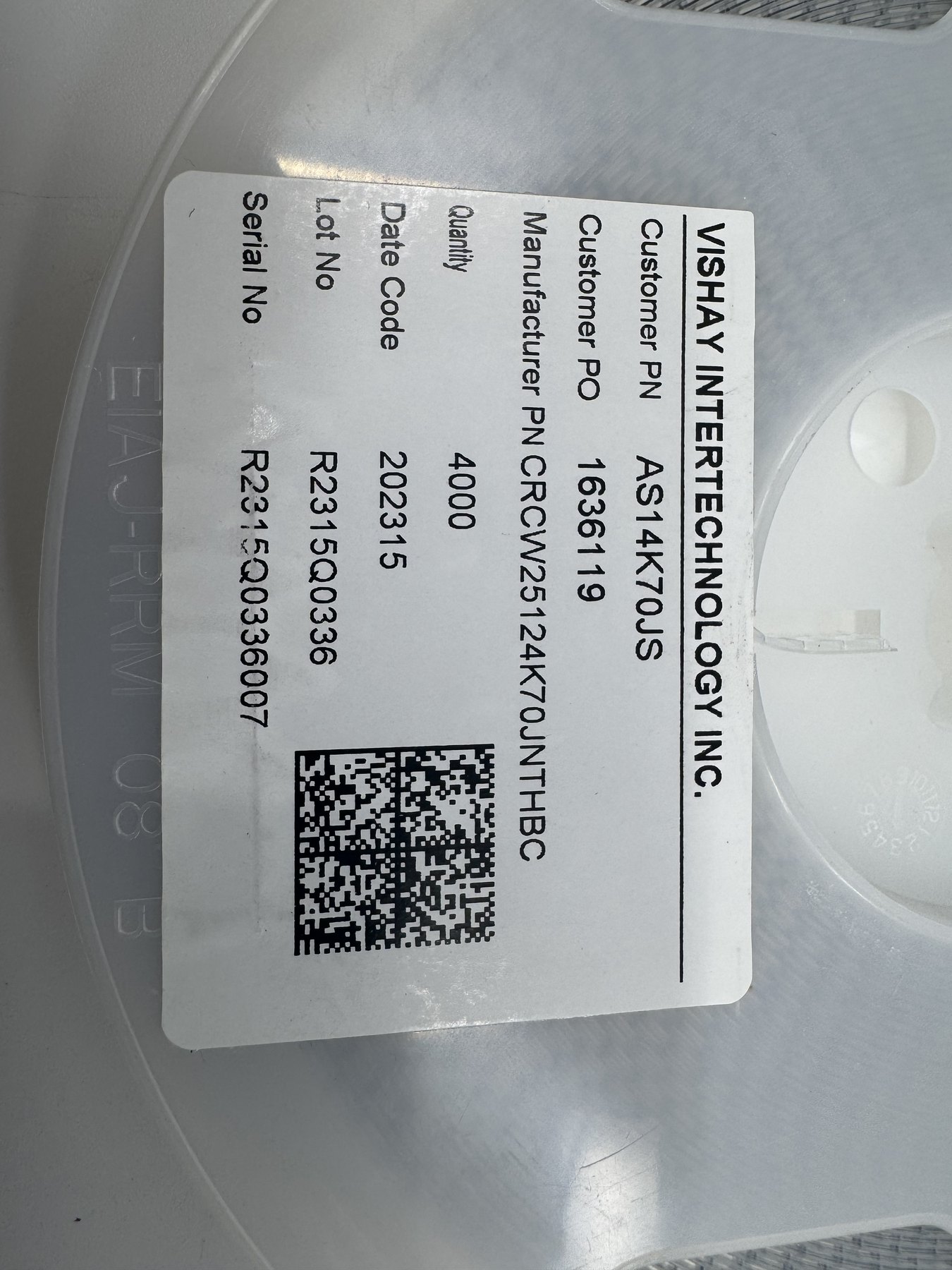 CRCW25124K70JNTHBC product photo 2