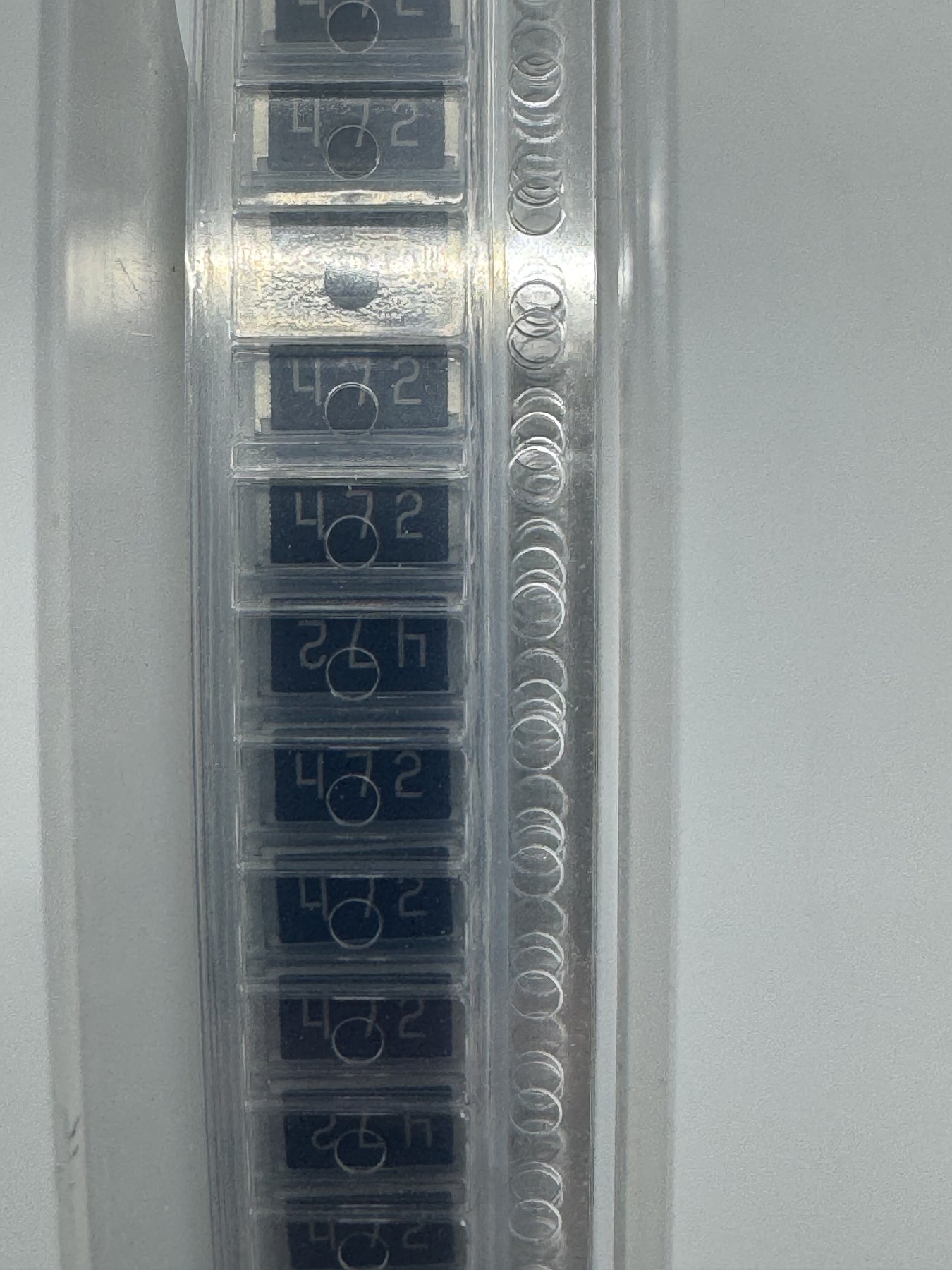CRCW25124K70JNTHBC product photo 4
