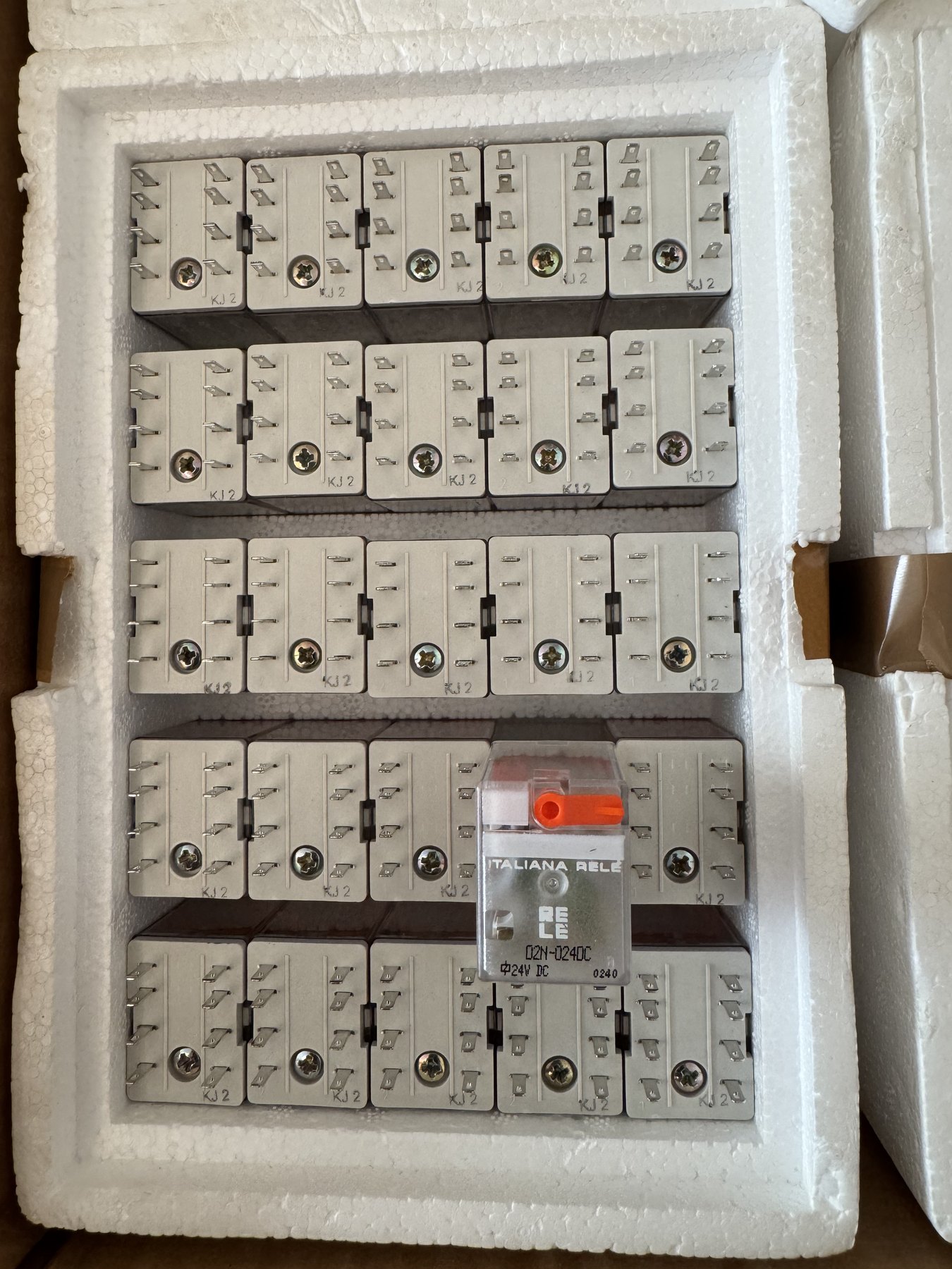 D2N-24V product photo 1