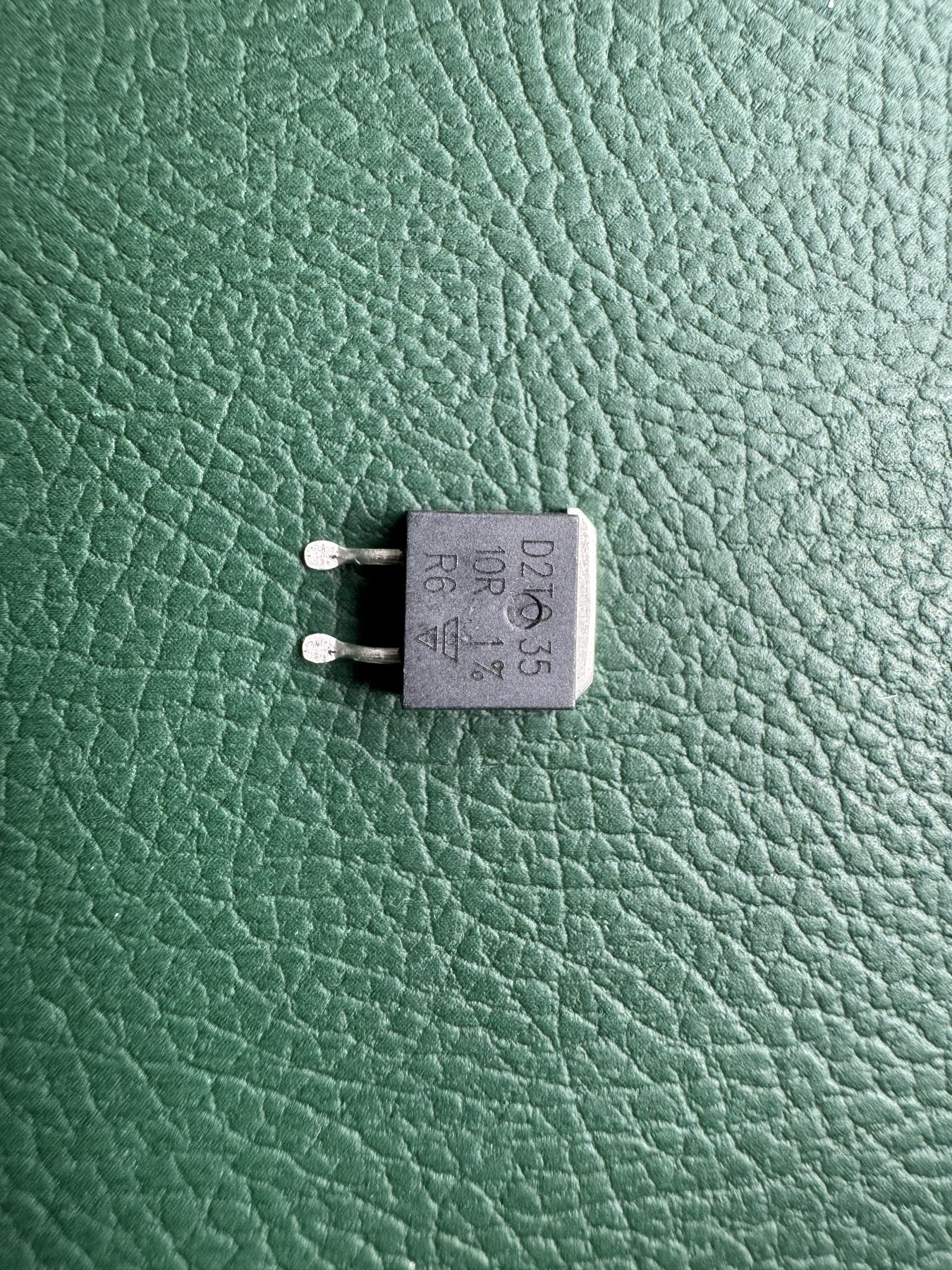 D2TO035C10R00FTE3 product photo 4