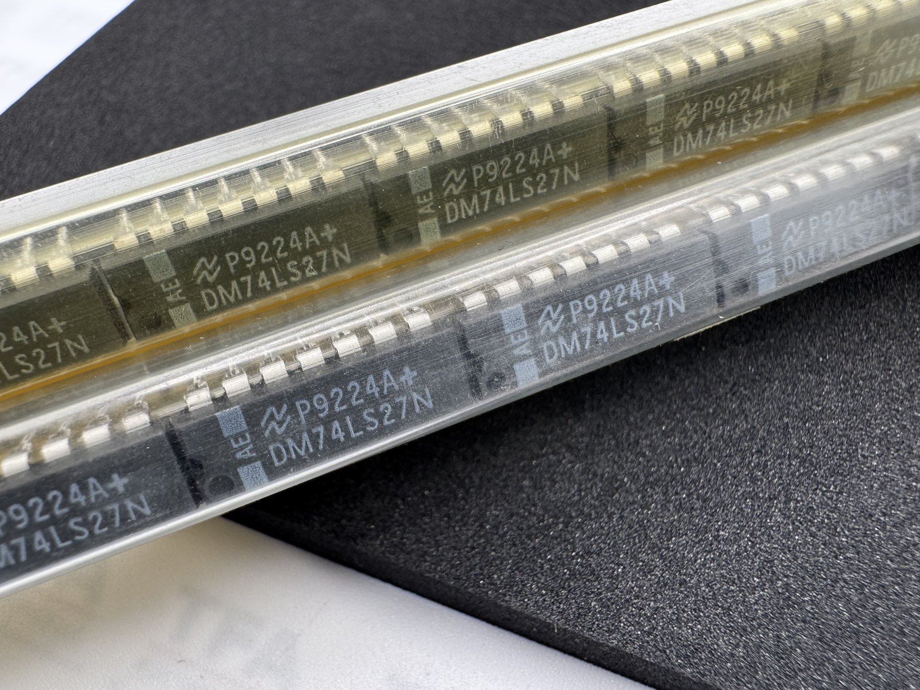 DM74LS27N product photo 1