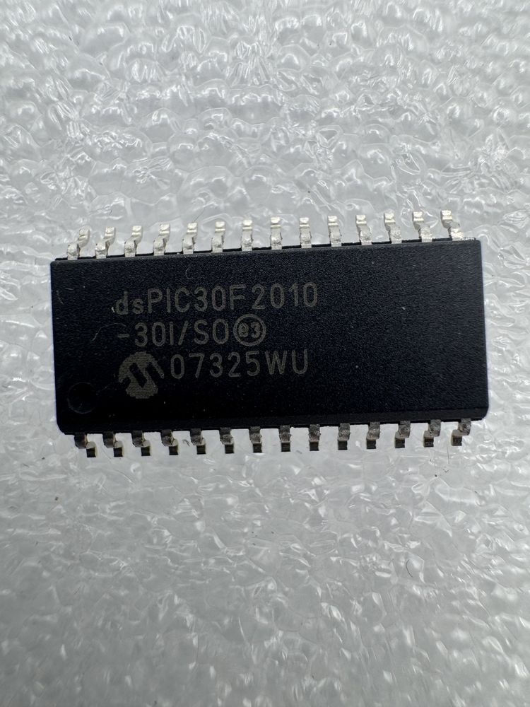 DSPIC30F2010-30I/SO product photo 2