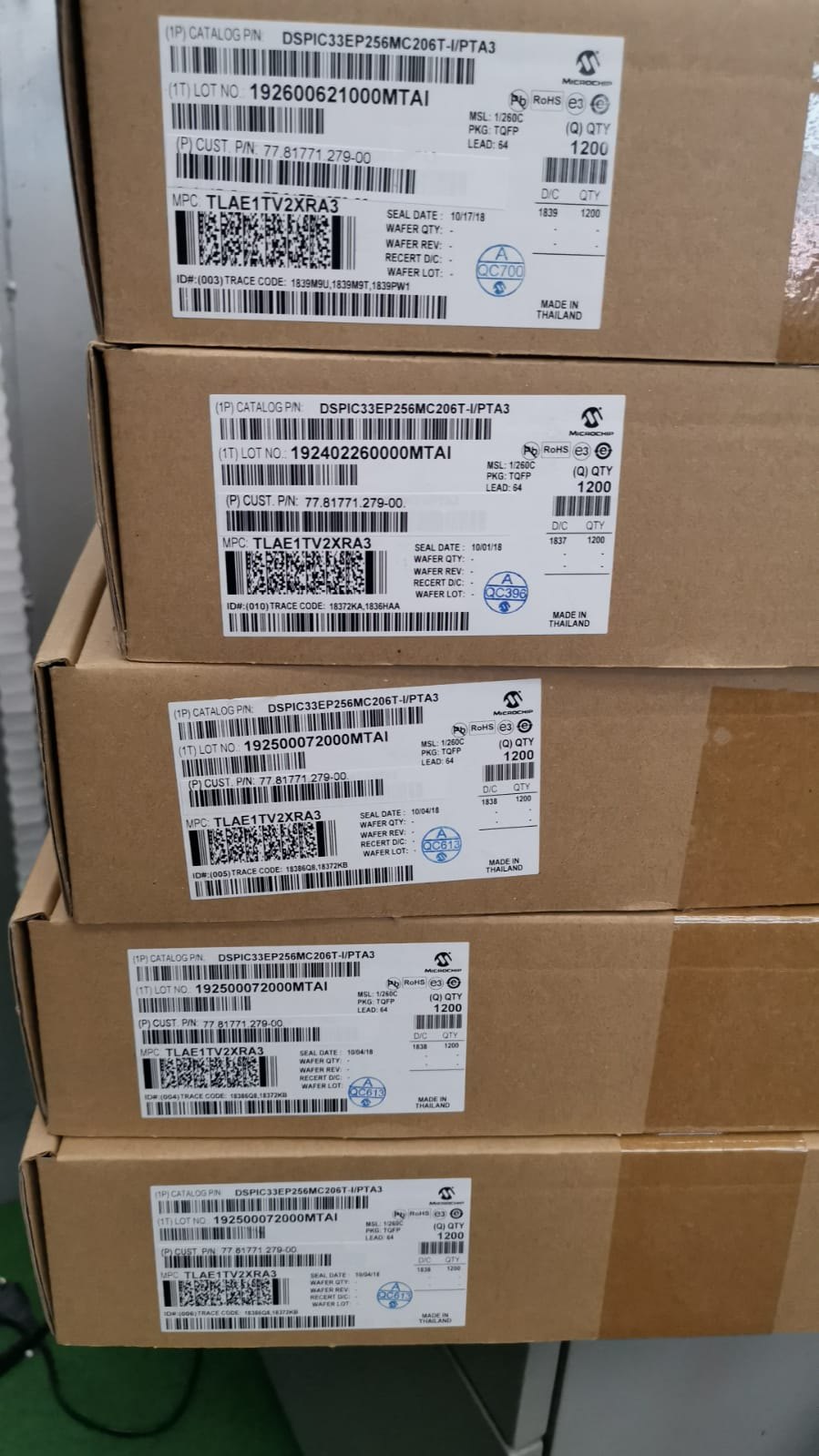 DSPIC33EP256MC206T-I/PT product photo 10