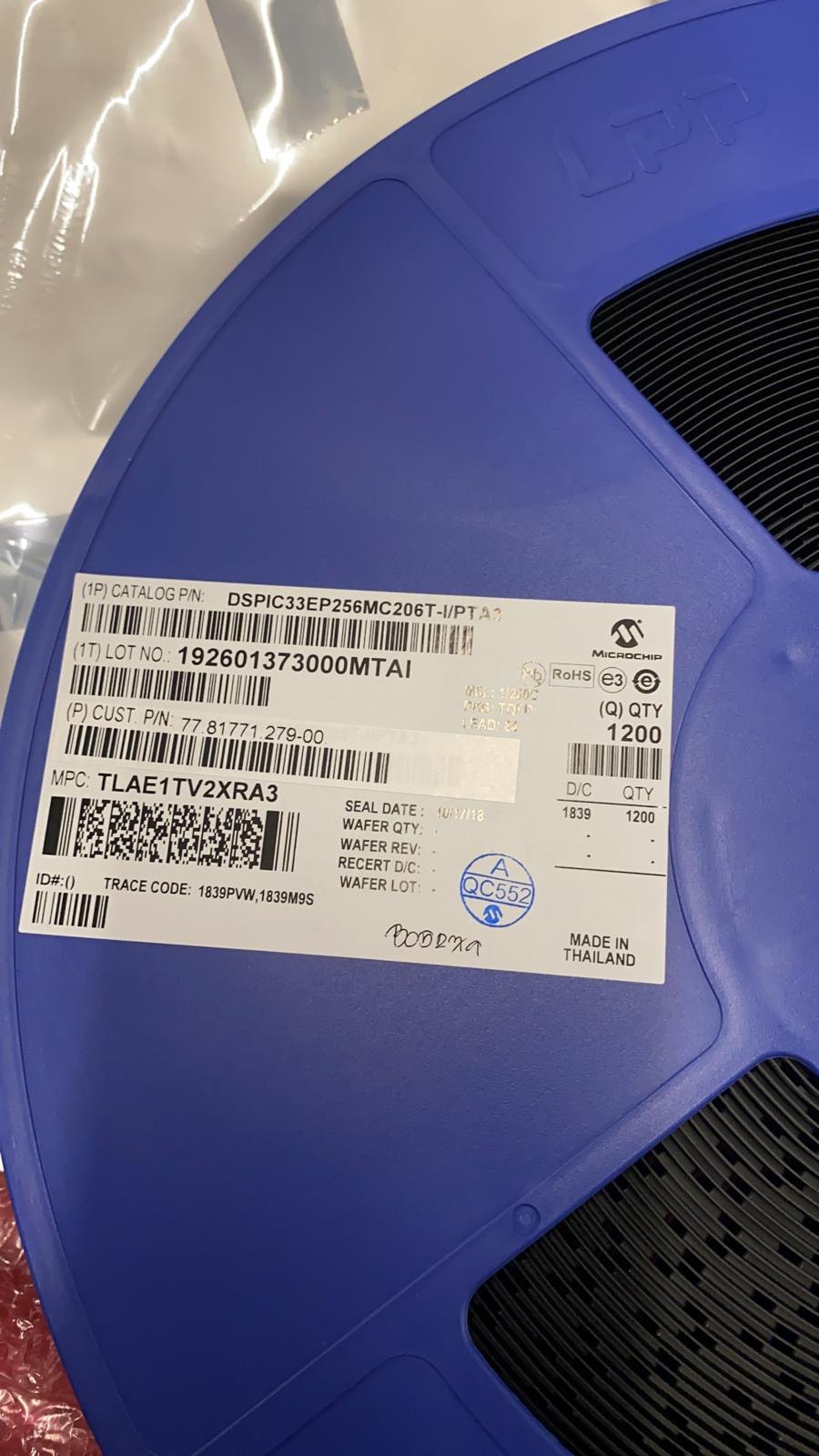 DSPIC33EP256MC206T-I/PT product photo 3