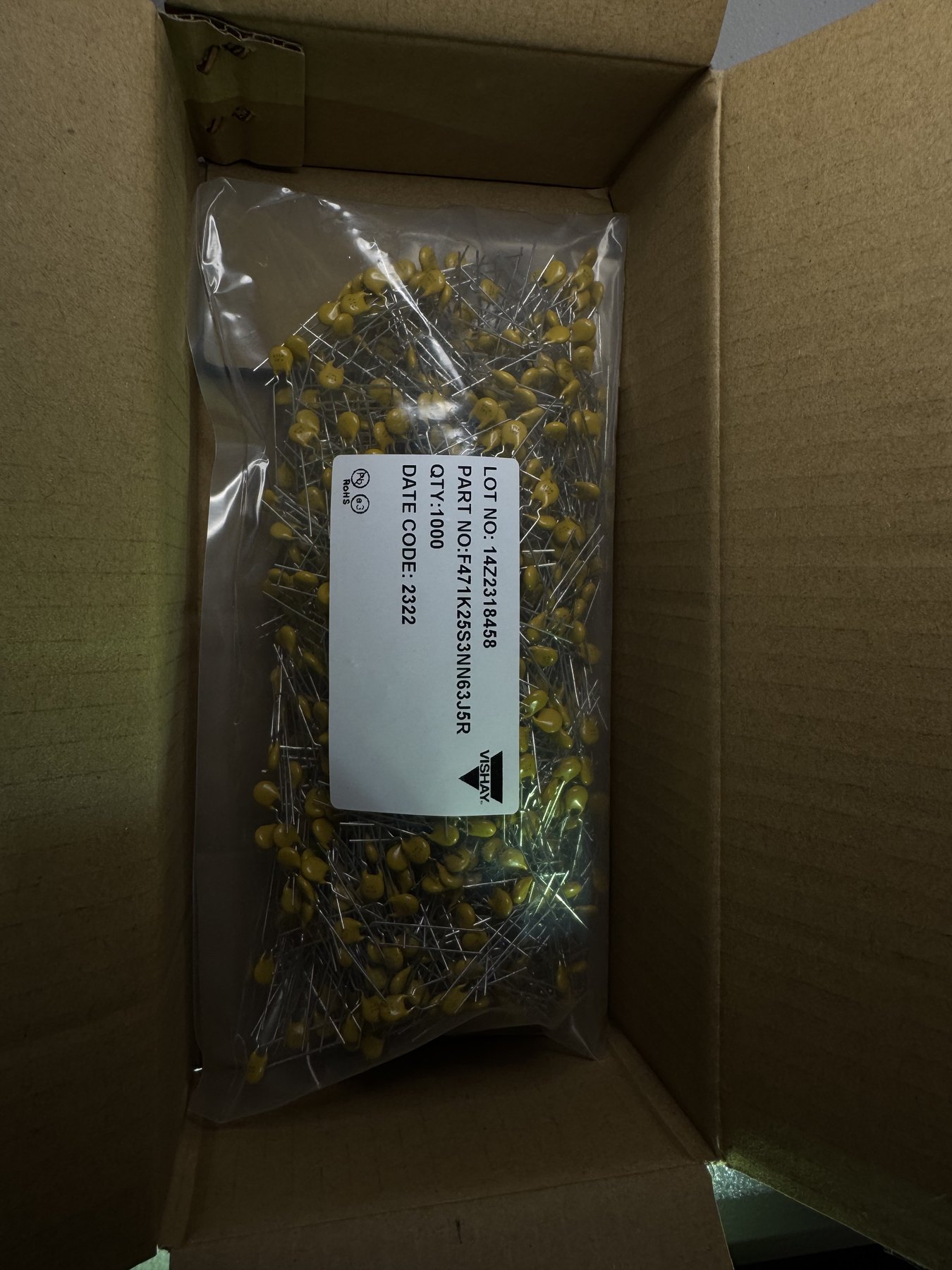 F471K25S3NN63J5R product photo 2