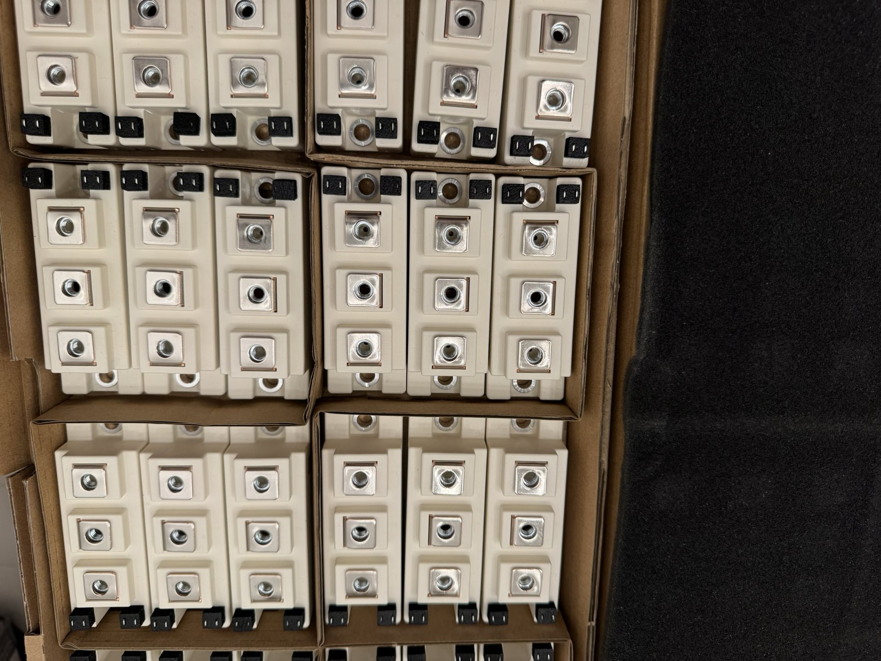 GD100HFX65C1S product photo 3