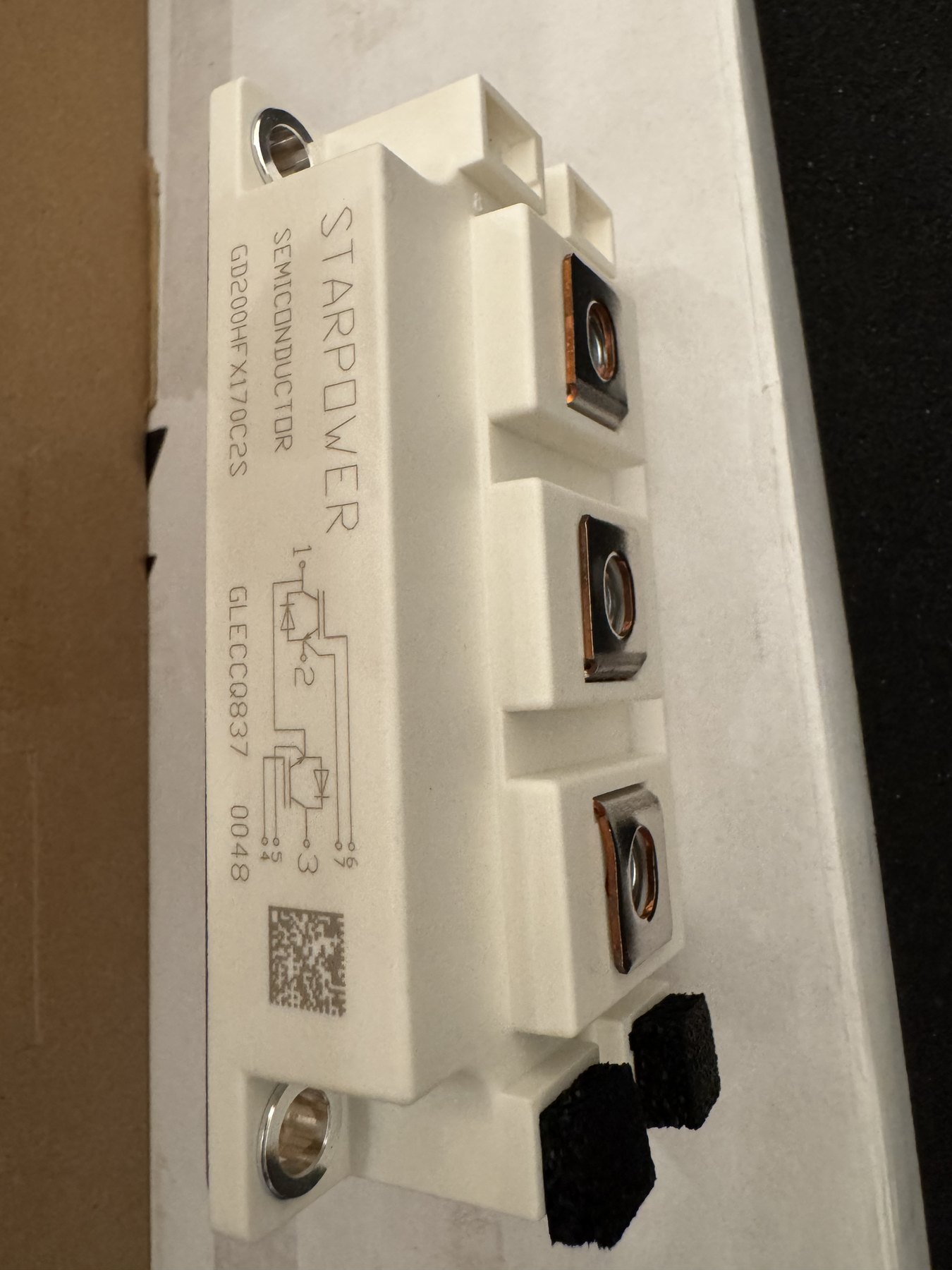 GD200HFX170C2S product photo 6