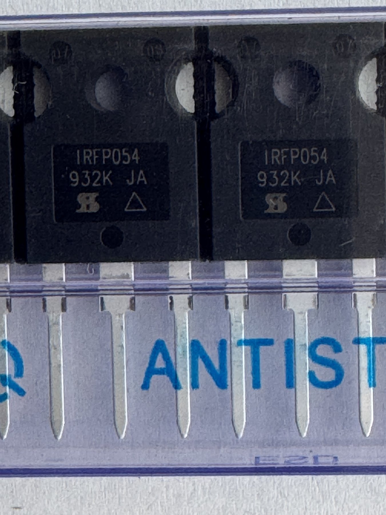 IRFP054PBF product photo 6