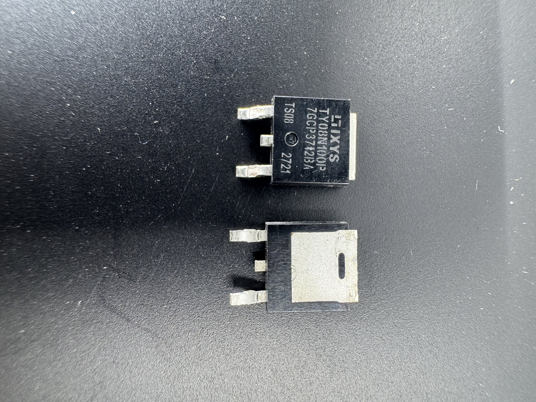 IXTY08N100P product photo 7
