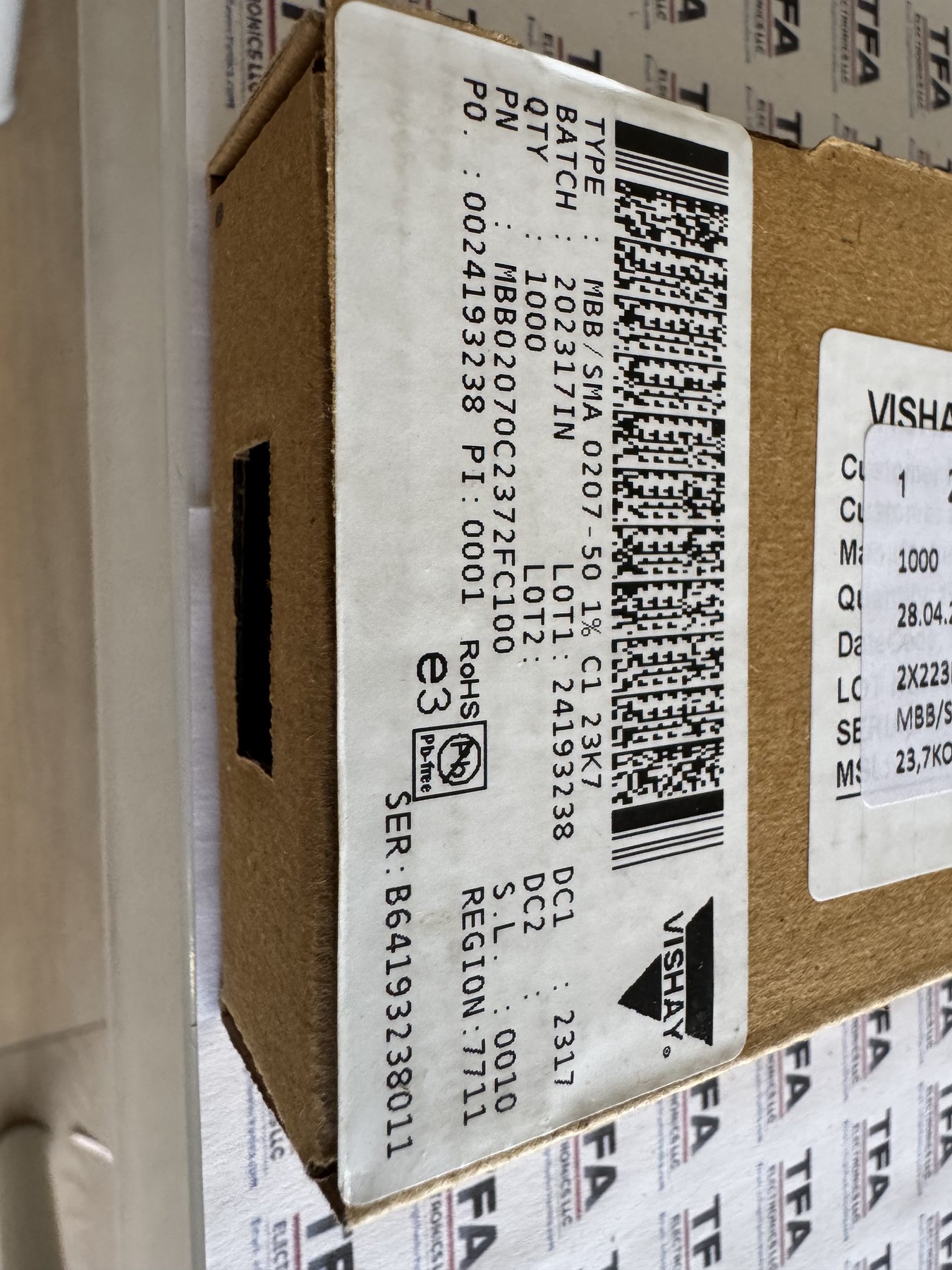 MBB02070C2372FC100 product photo 1