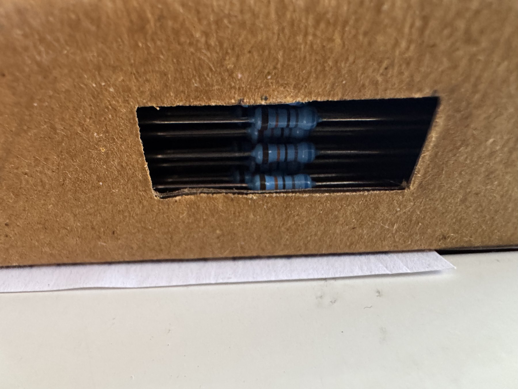 MBB02070C6803FC100 product photo 2