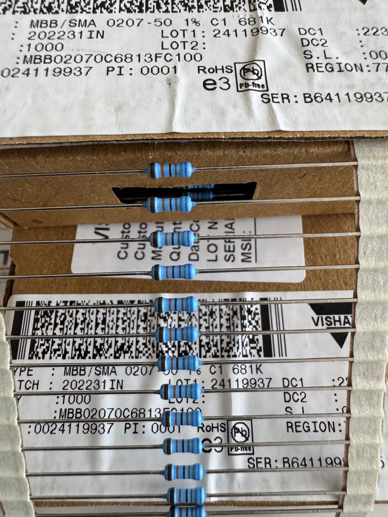 MBB02070C6813FC100 product photo 3