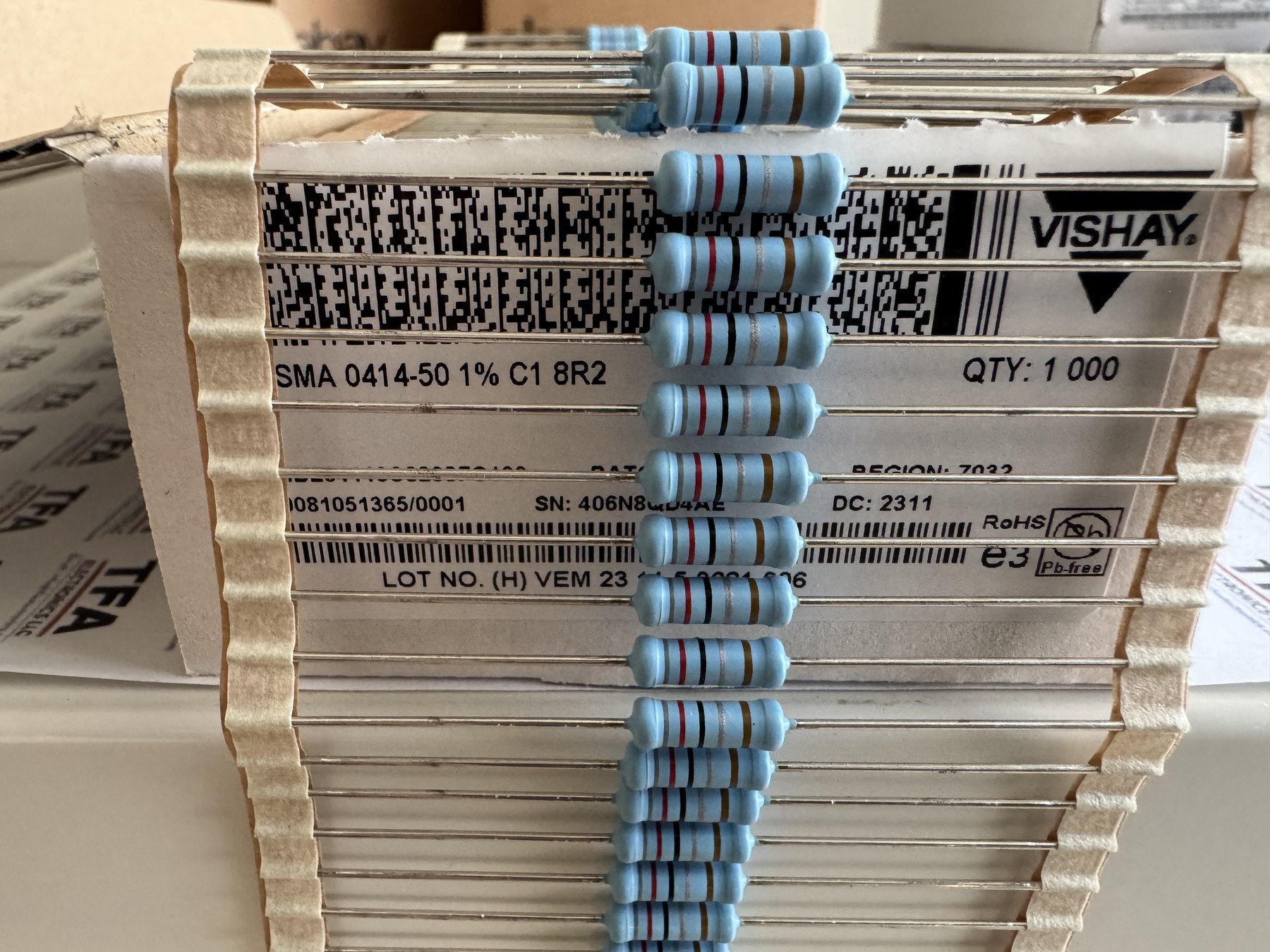 MBE04140C8208FC100 product photo 3