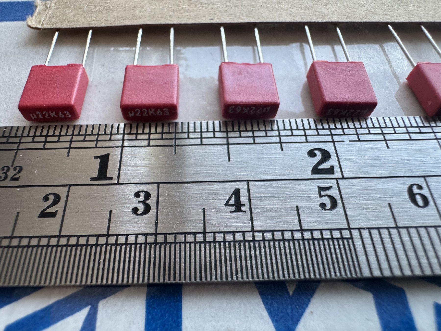 MKS02 0.1µF 63V ±10% 3x7.5x4.6 product photo 4