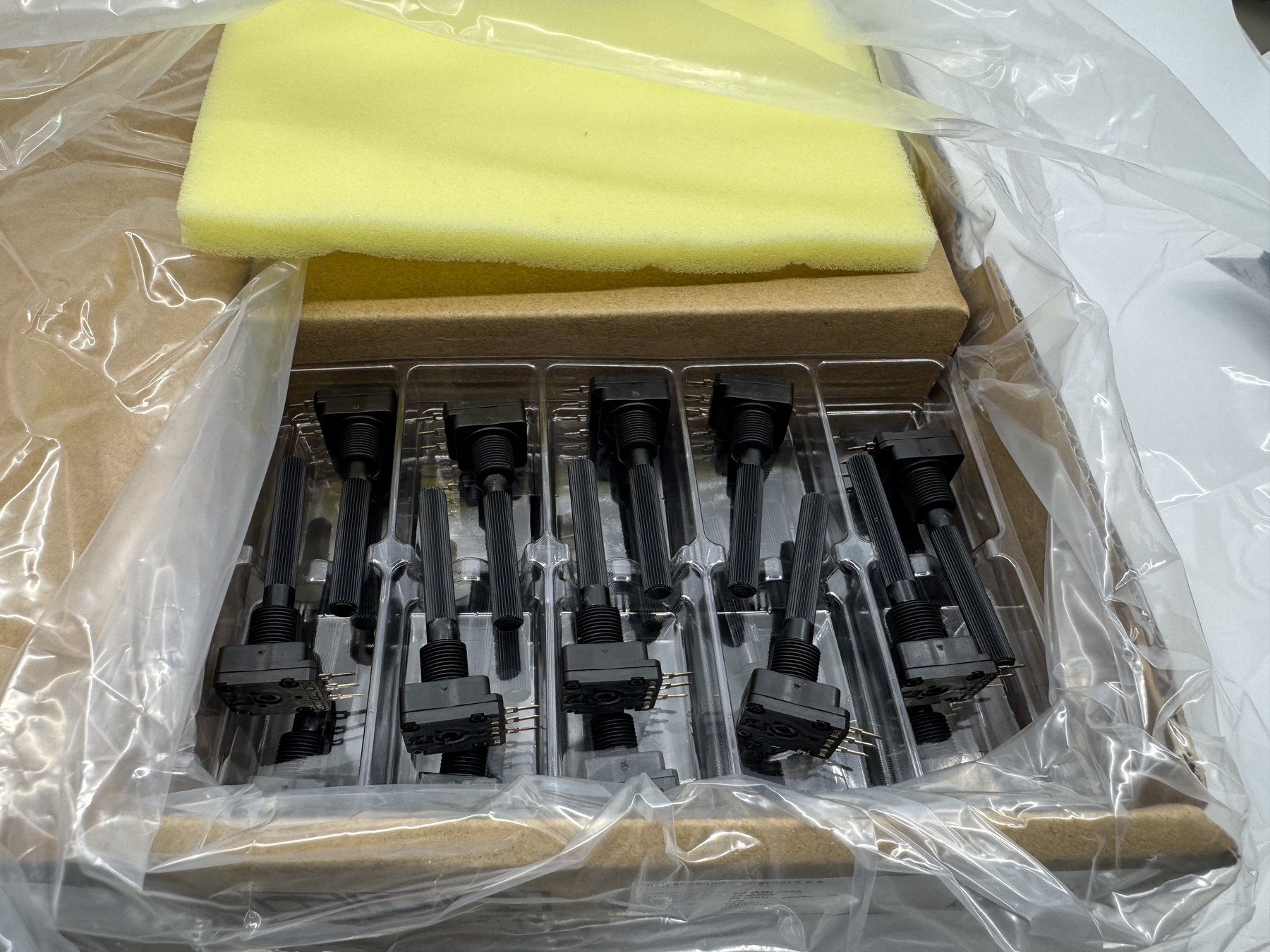 PC16SH10IP06-255A2020 product photo 3