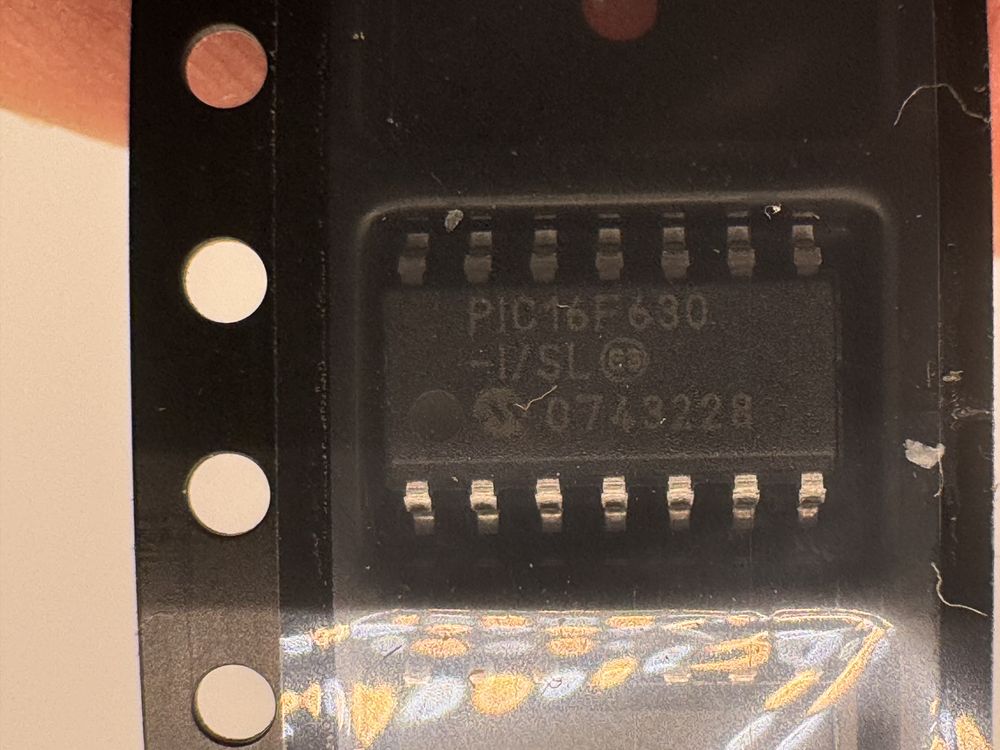 PIC16F630-I/SL product photo 1