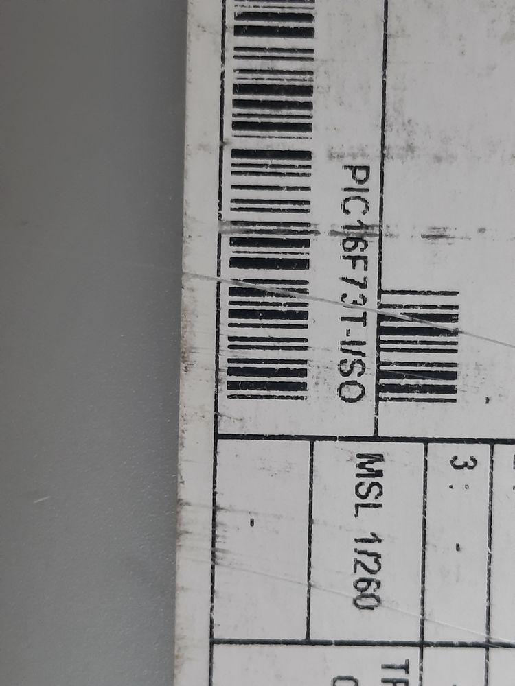 PIC16F73T-I/SO product photo 9