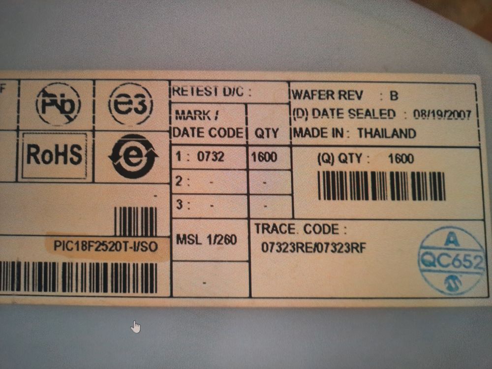 PIC18F2520T-I/SO product photo 14