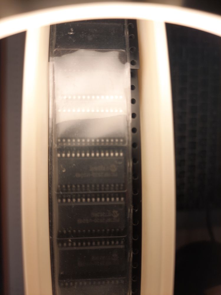 PIC18F2520T-I/SO product photo 21