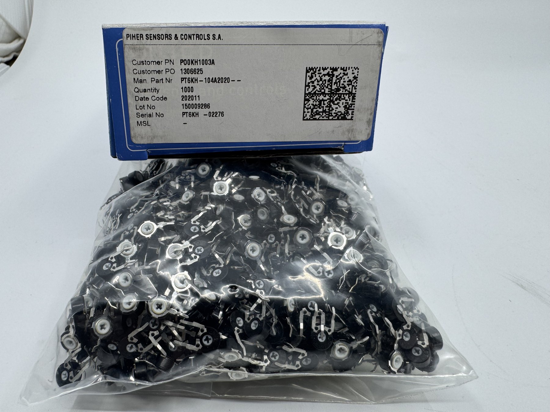 PT6KH-104A2020 product photo 1