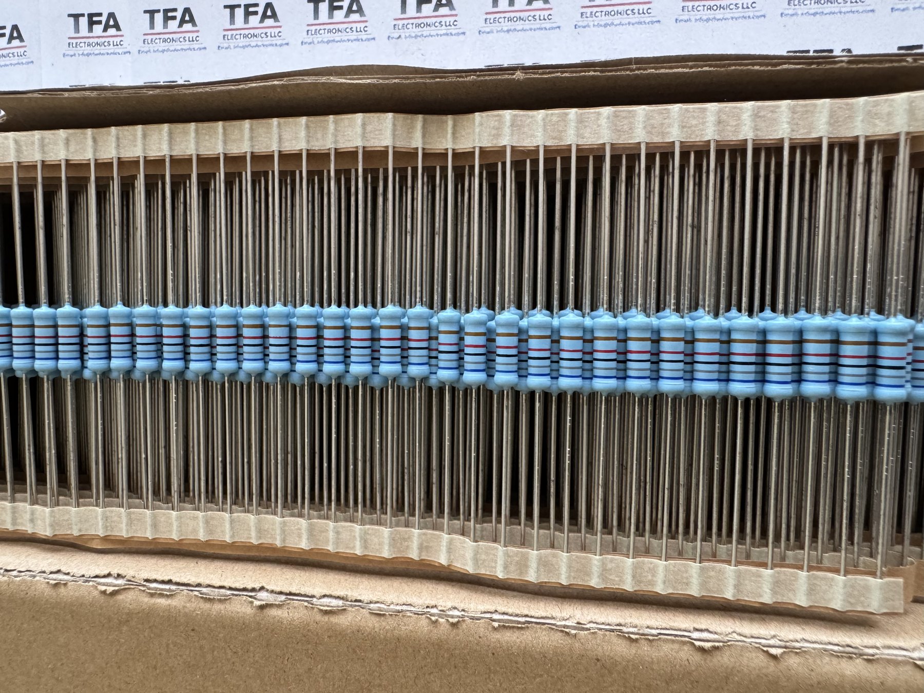 RESISTOR ALUMINUM HOUSE AND POWER MIX product photo 1007