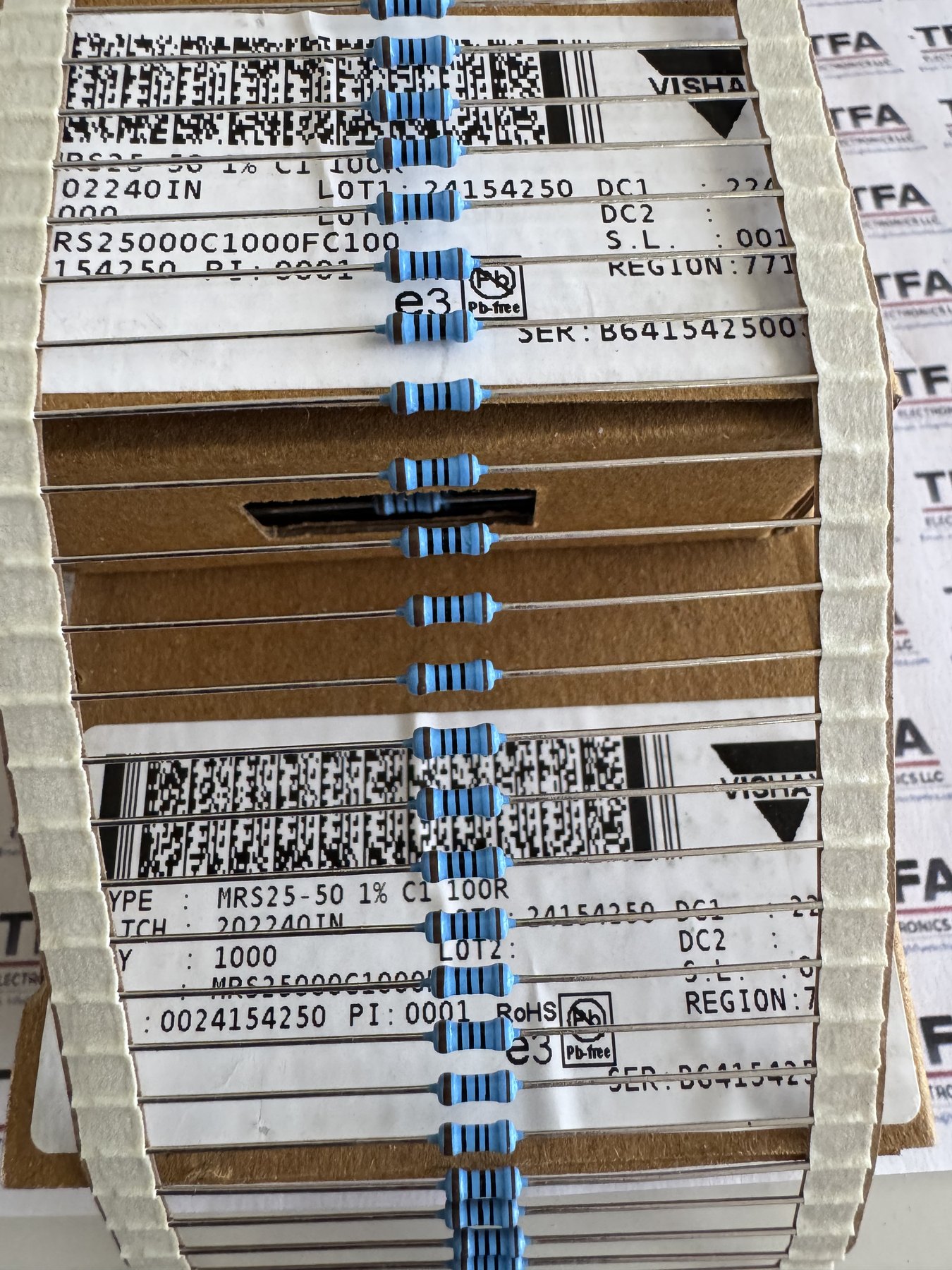 RESISTOR ALUMINUM HOUSE AND POWER MIX product photo 1025