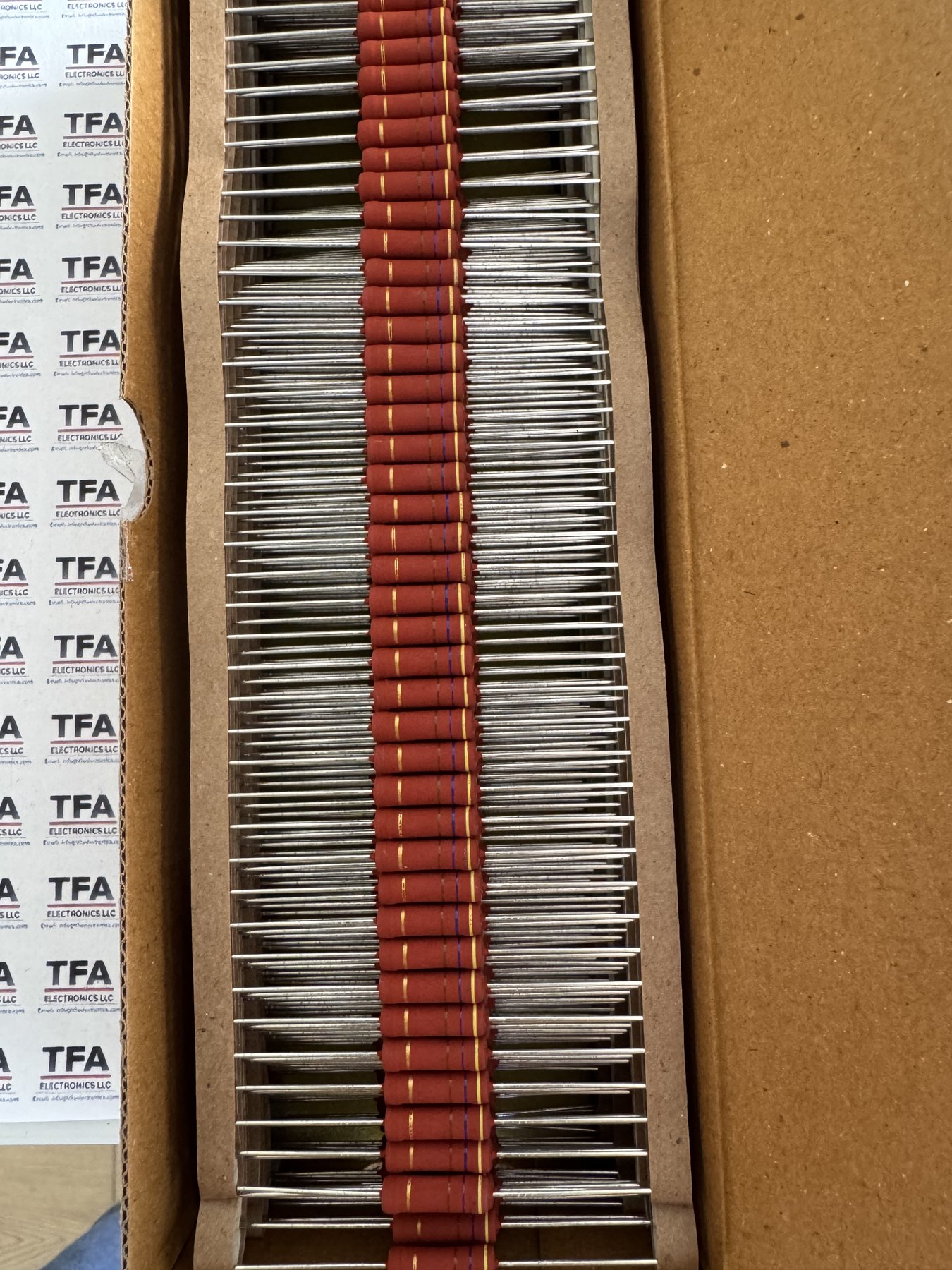 RESISTOR ALUMINUM HOUSE AND POWER MIX product photo 1044