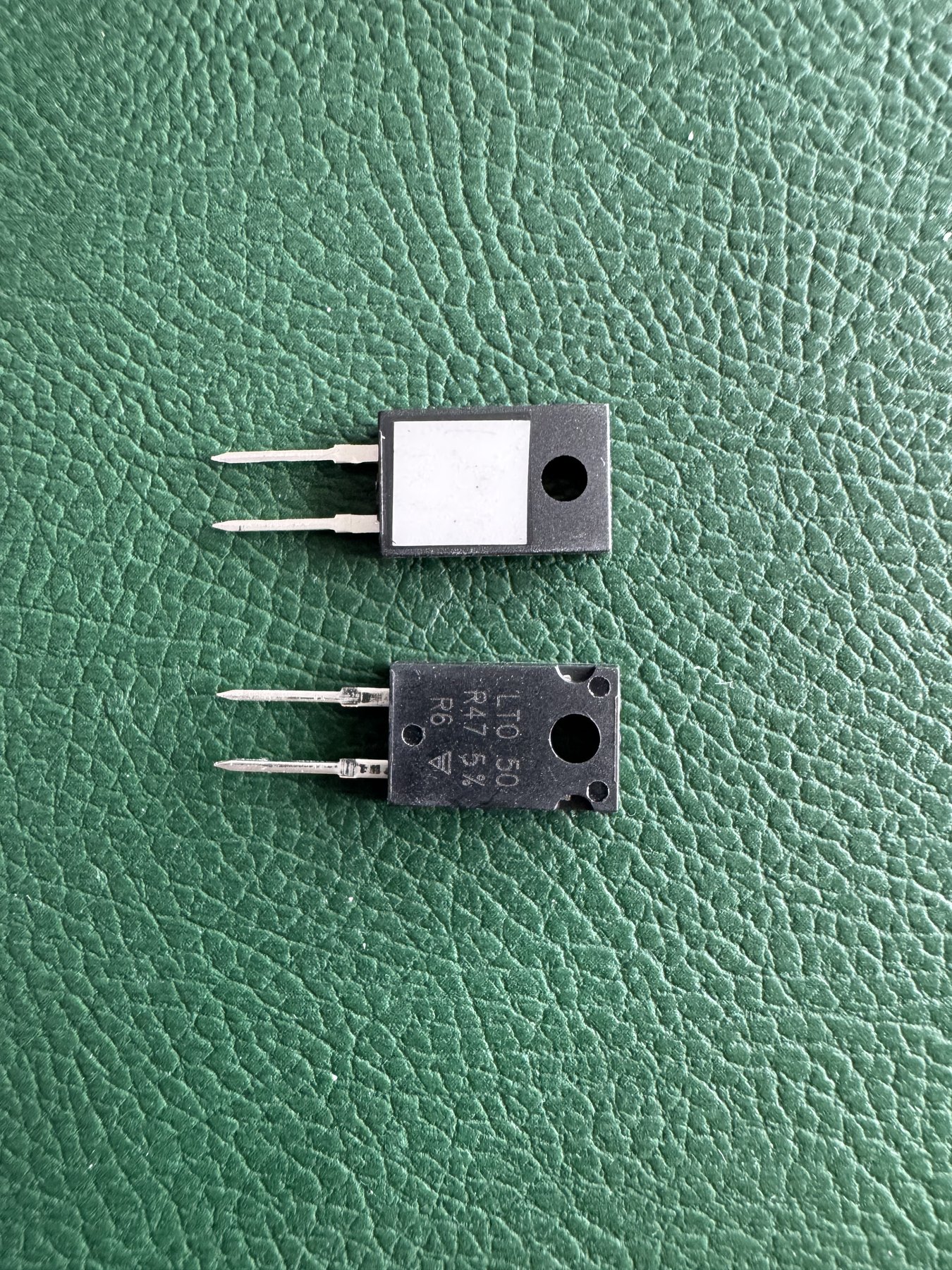 RESISTOR ALUMINUM HOUSE AND POWER MIX product photo 1241
