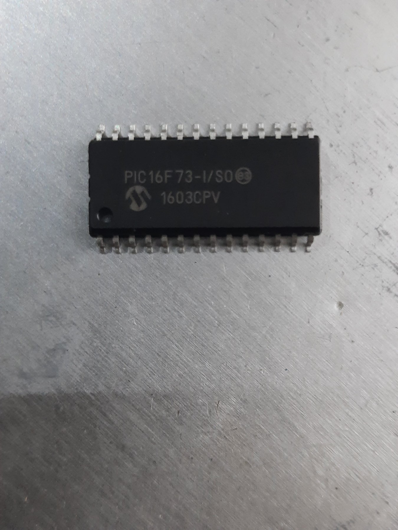 RESISTOR ALUMINUM HOUSE AND POWER MIX product photo 1371