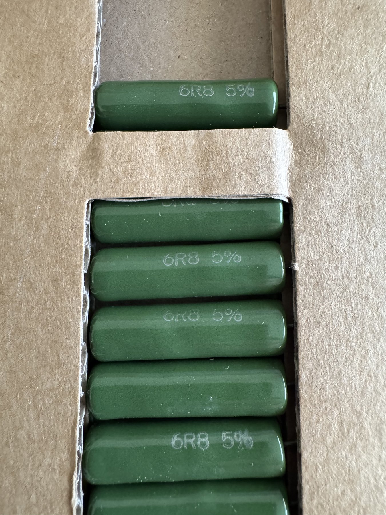 RESISTOR ALUMINUM HOUSE AND POWER MIX product photo 198
