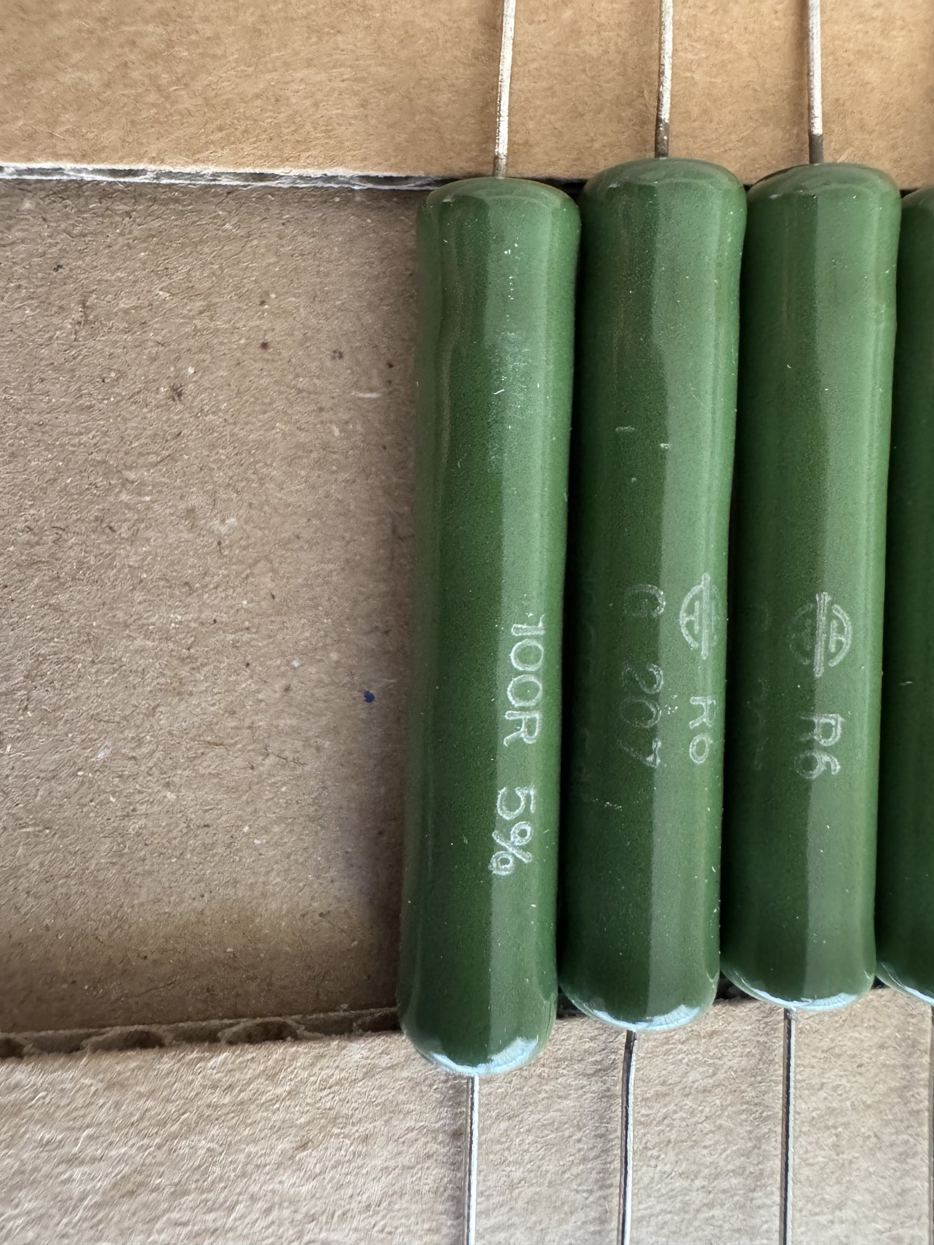 RESISTOR ALUMINUM HOUSE AND POWER MIX product photo 216