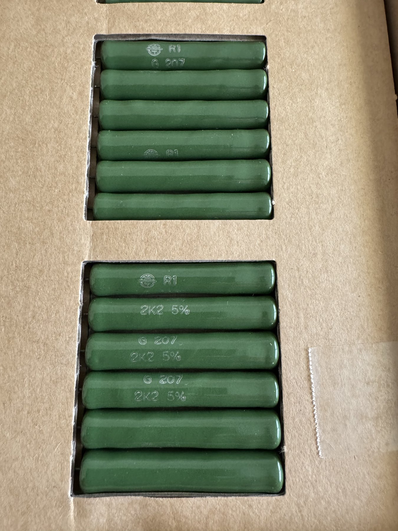 RESISTOR ALUMINUM HOUSE AND POWER MIX product photo 250