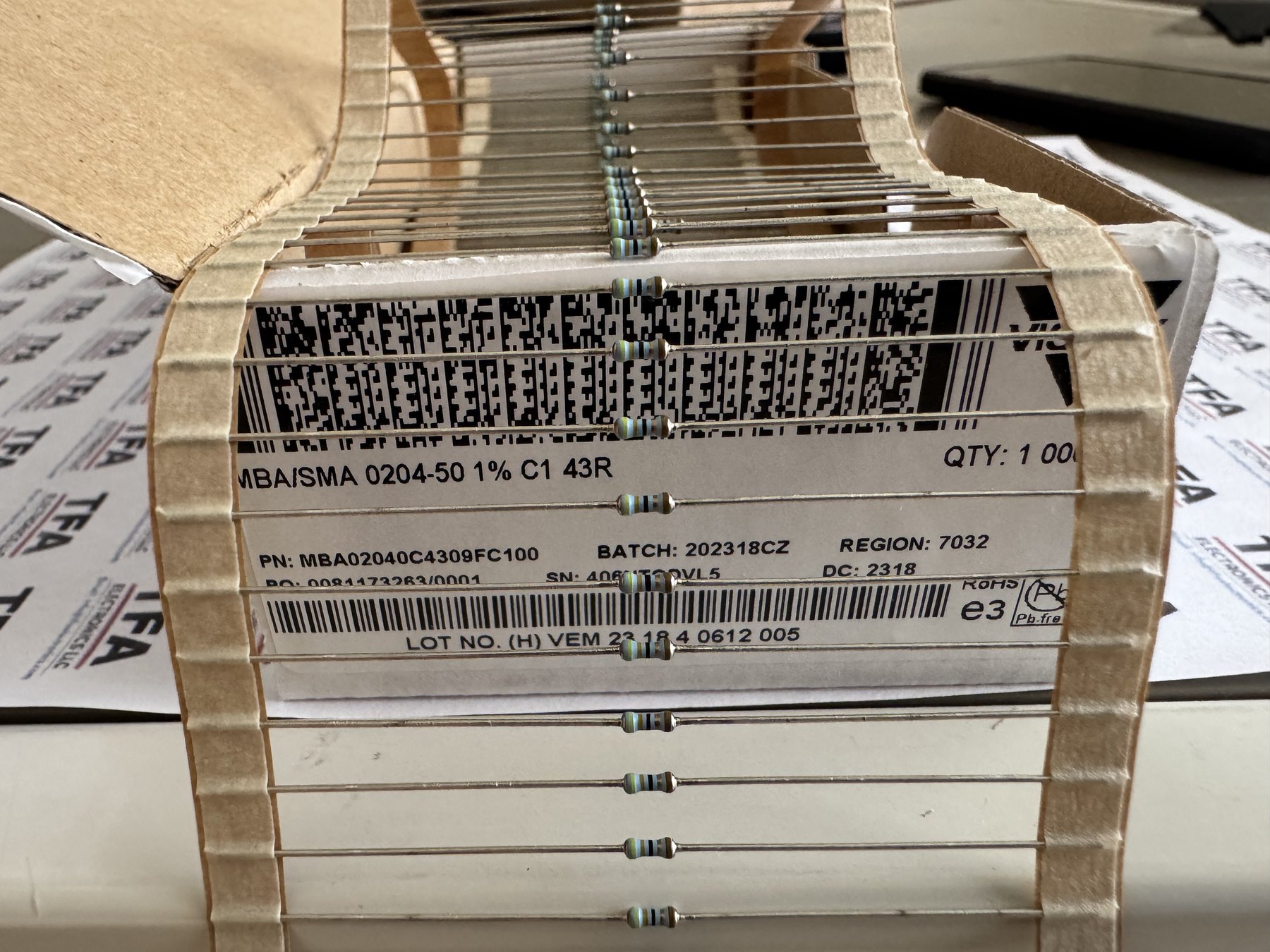 RESISTOR ALUMINUM HOUSE AND POWER MIX product photo 304