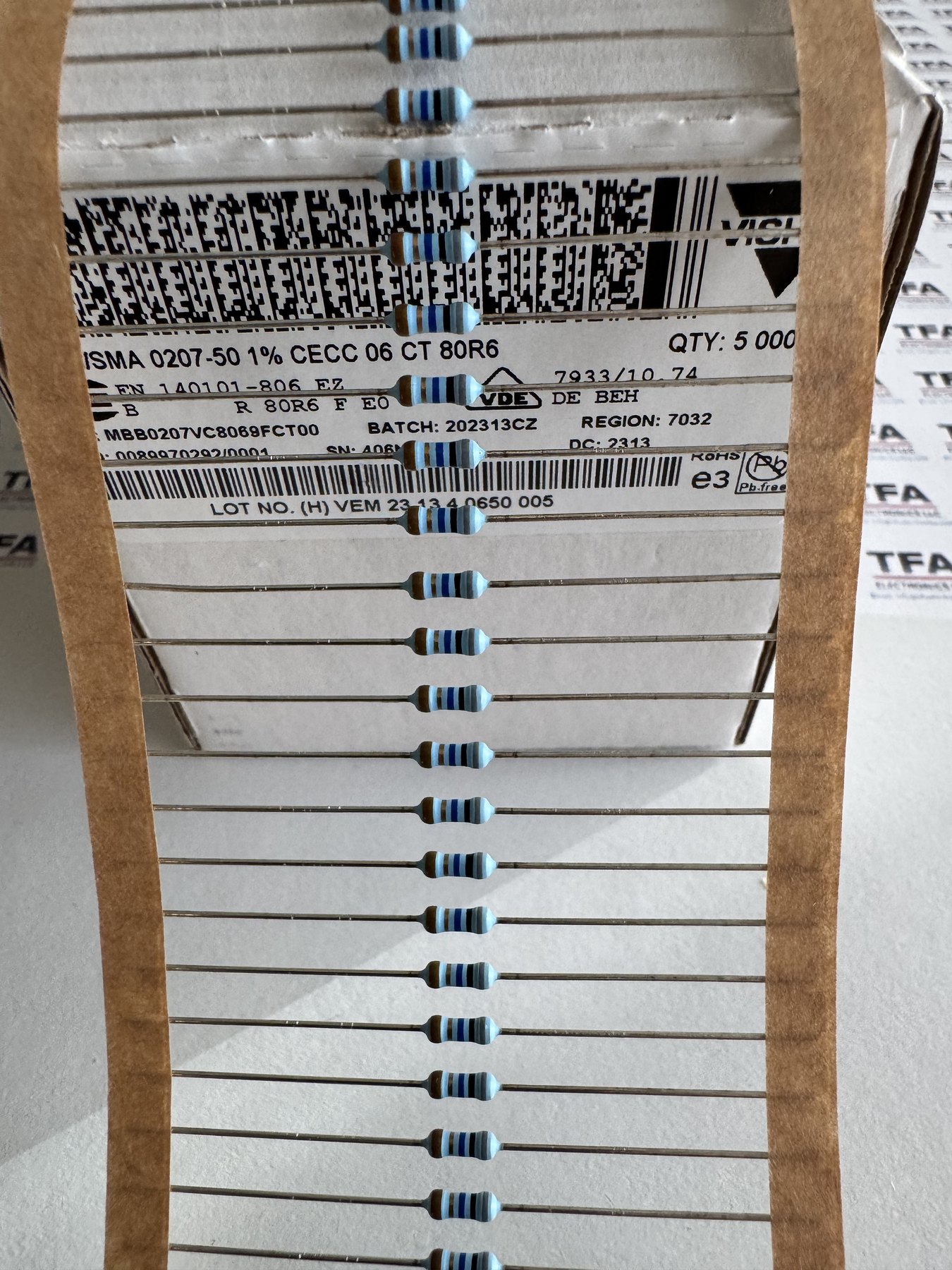 RESISTOR ALUMINUM HOUSE AND POWER MIX product photo 379